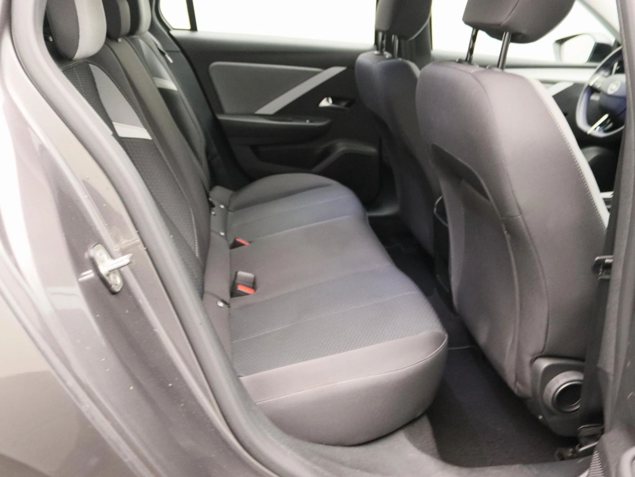 Opel-Astra-image-22
