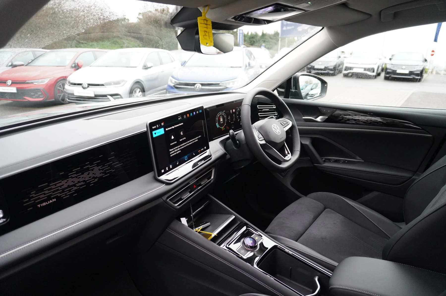 Volkswagen-Tiguan-image-1