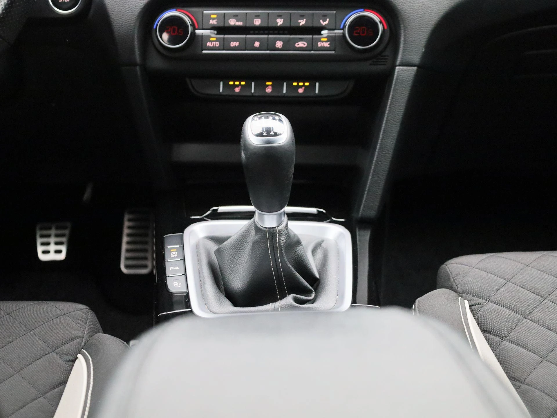 Kia-Ceed Sportswagon-image-9