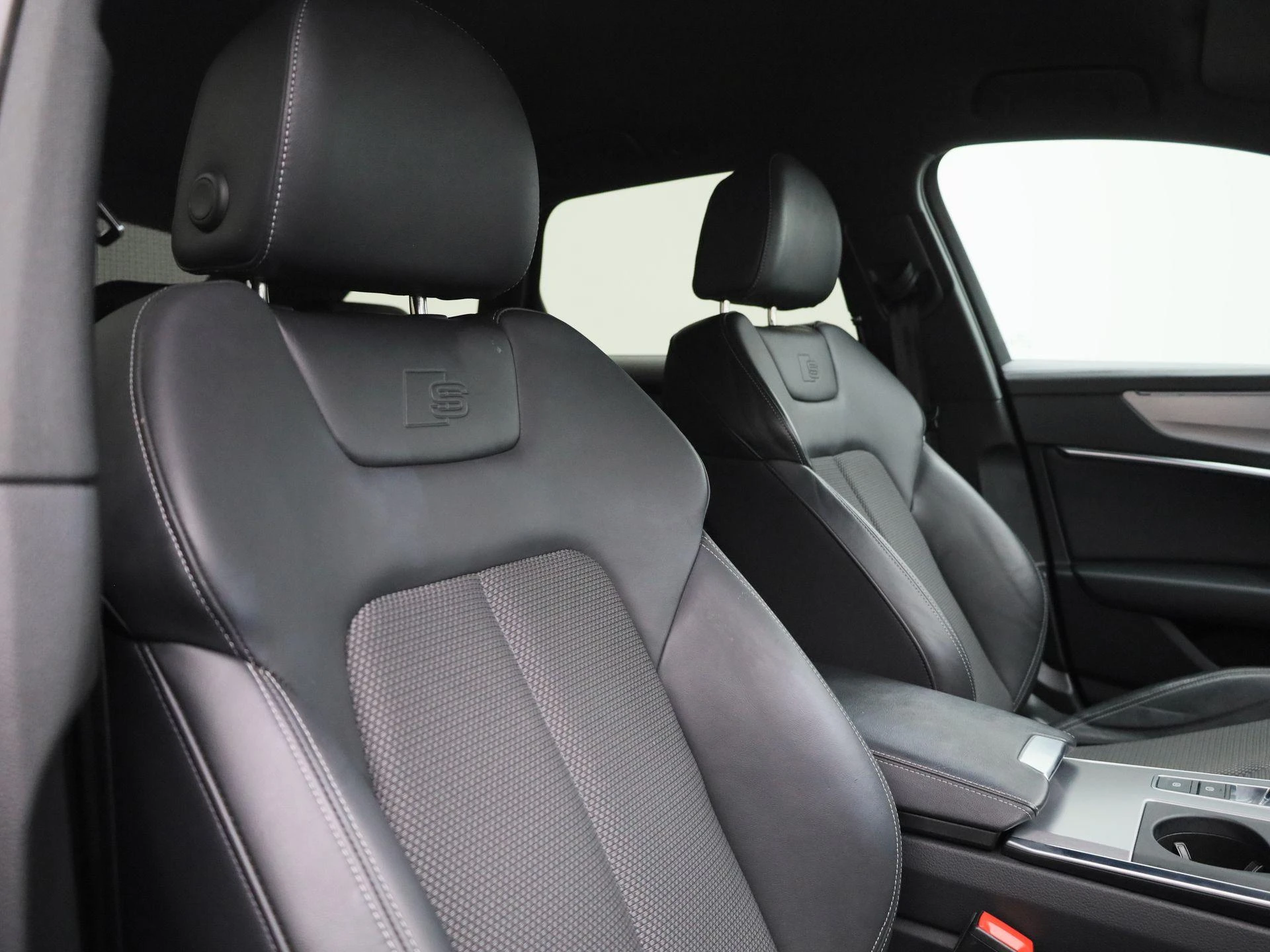 Audi-A6-image-41