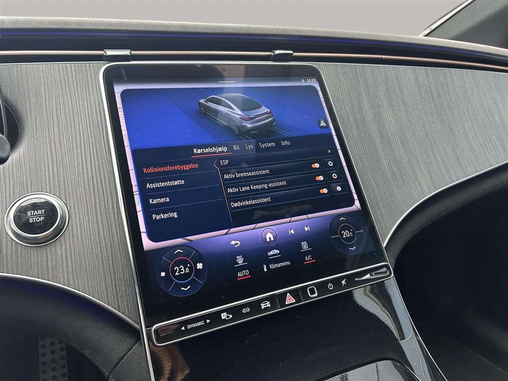 Mercedes-Benz-EQE-image-16