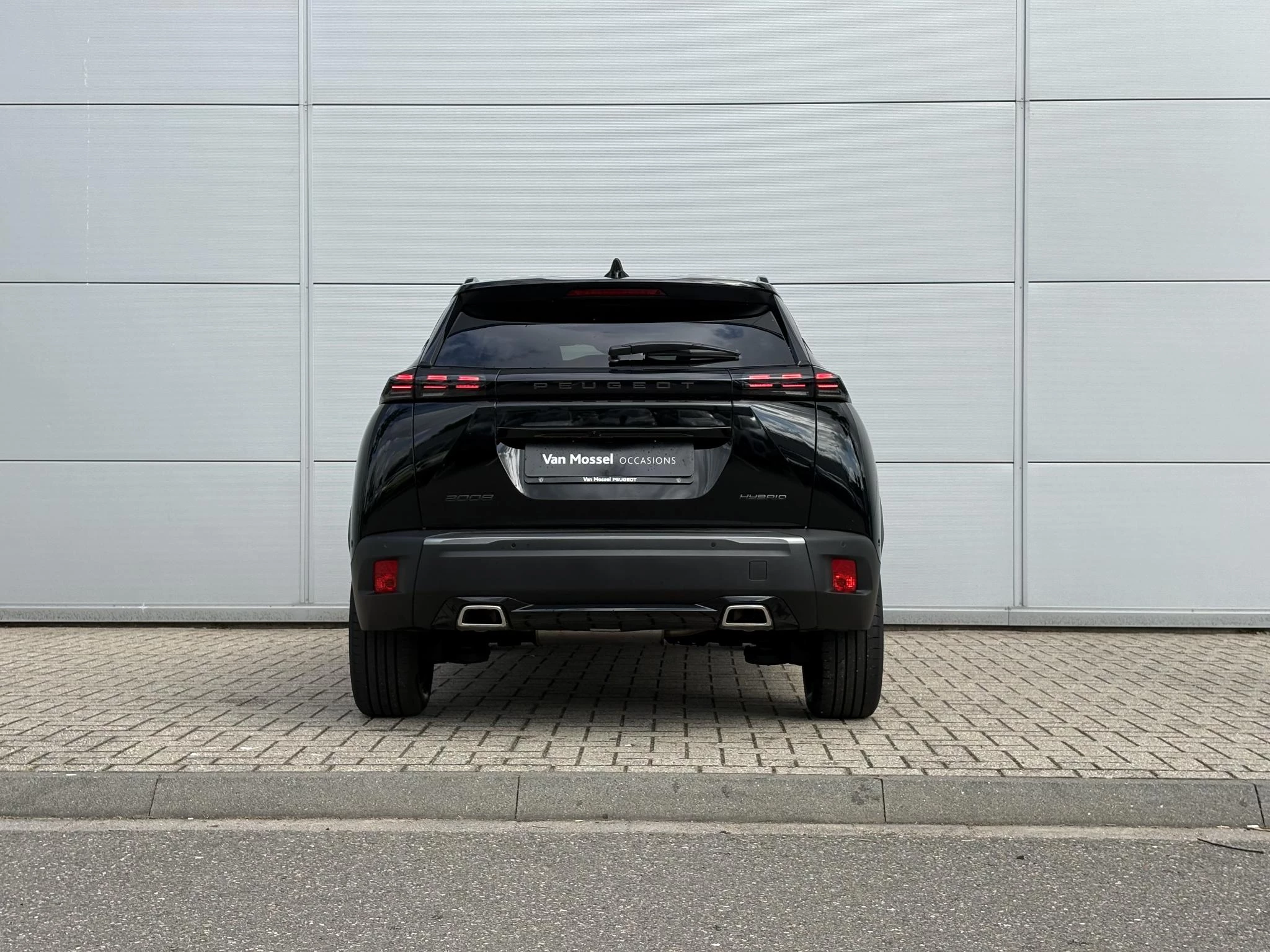 Peugeot 2008 1.2 Hybrid 136 GT