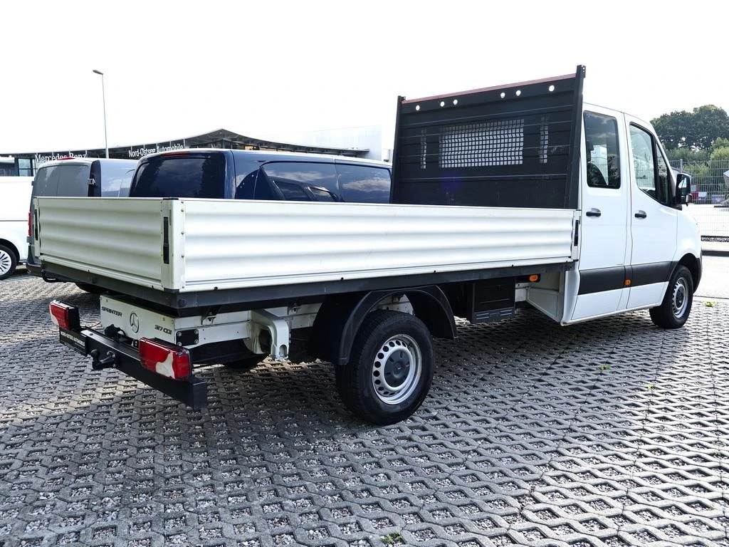 Mercedes-Benz-Sprinter 317-image-5