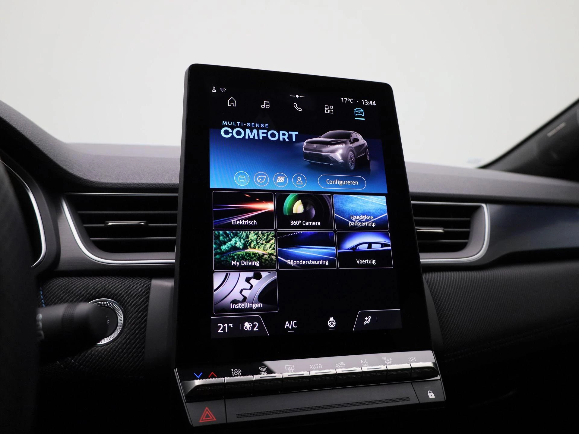 Renault-Captur-image-28