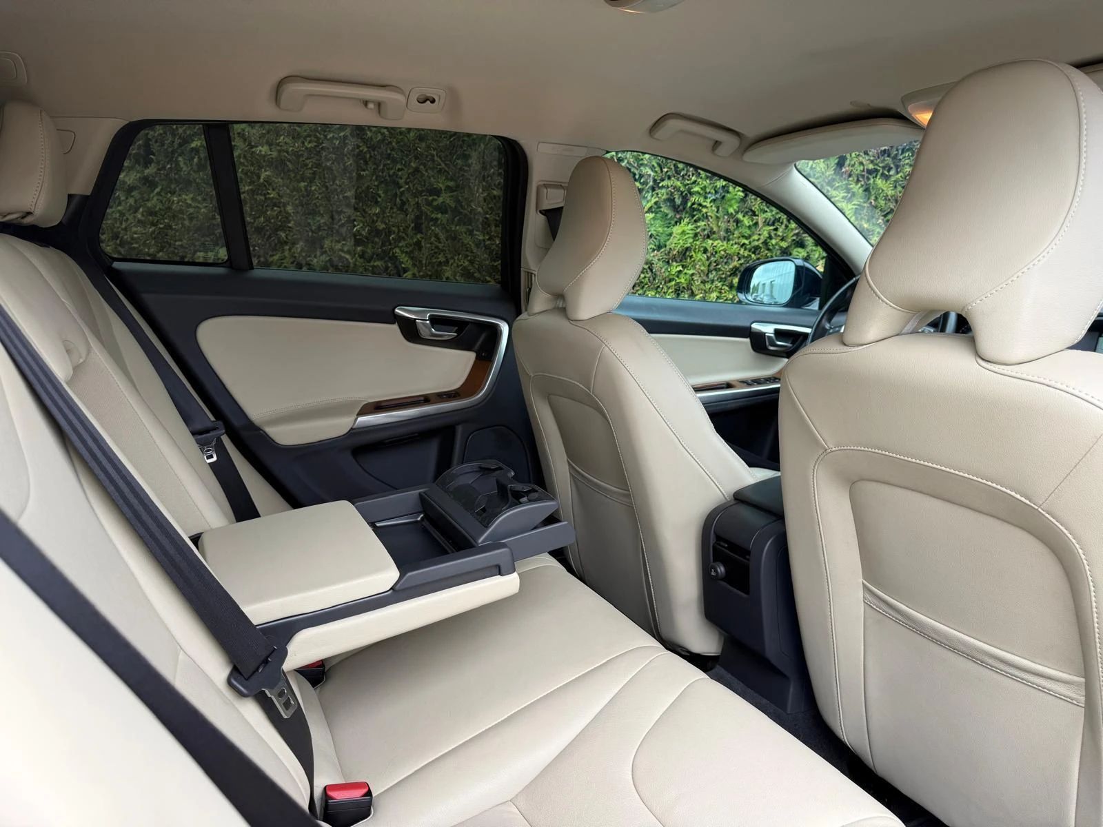 Volvo-V60-image-9