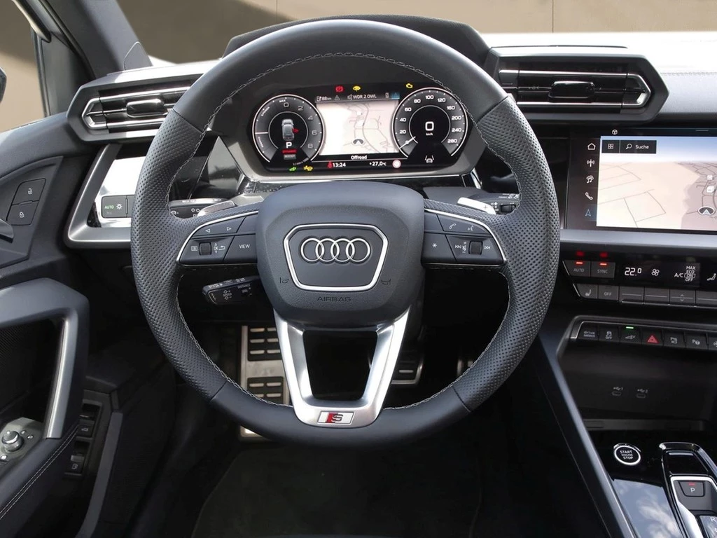 Audi A3 Sportback 45 TFSI e S line 18"|LEDER|PANO|SHZ|RFK|