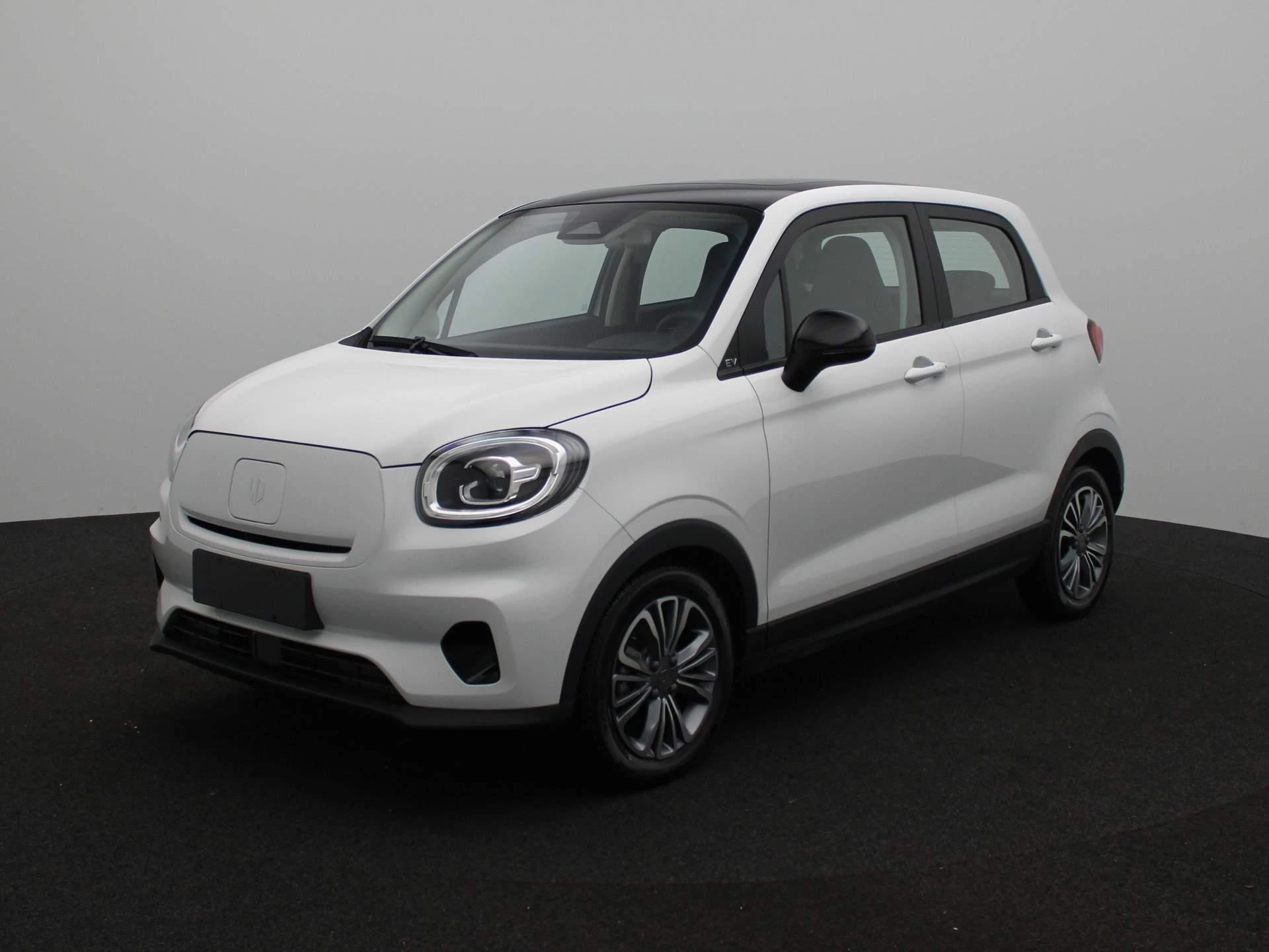 Leapmotor-T03-image-0