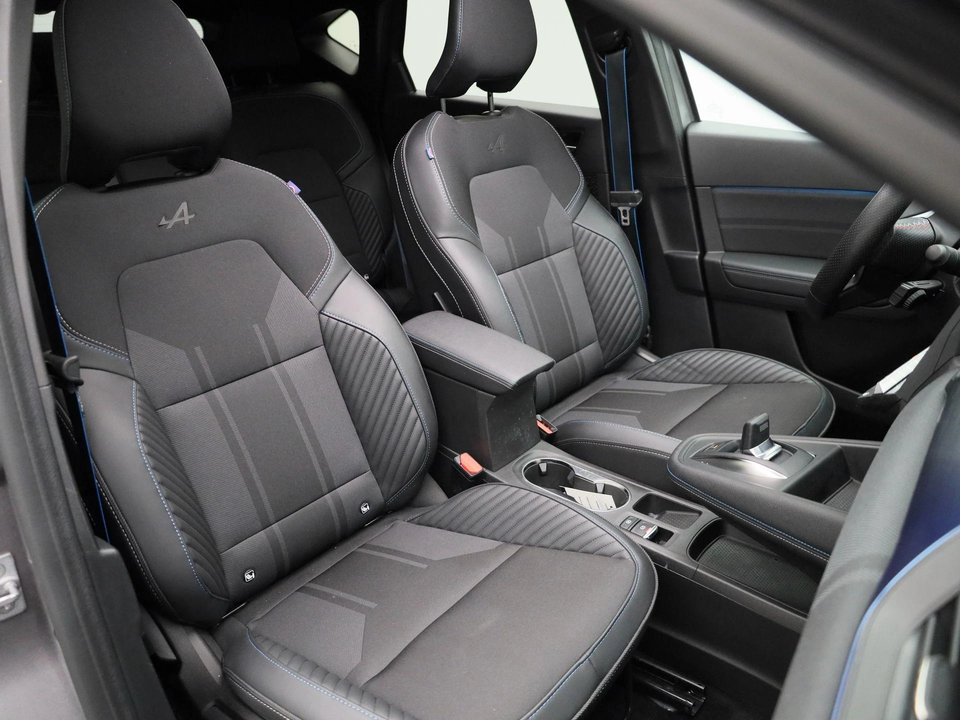 Renault-Captur-image-39