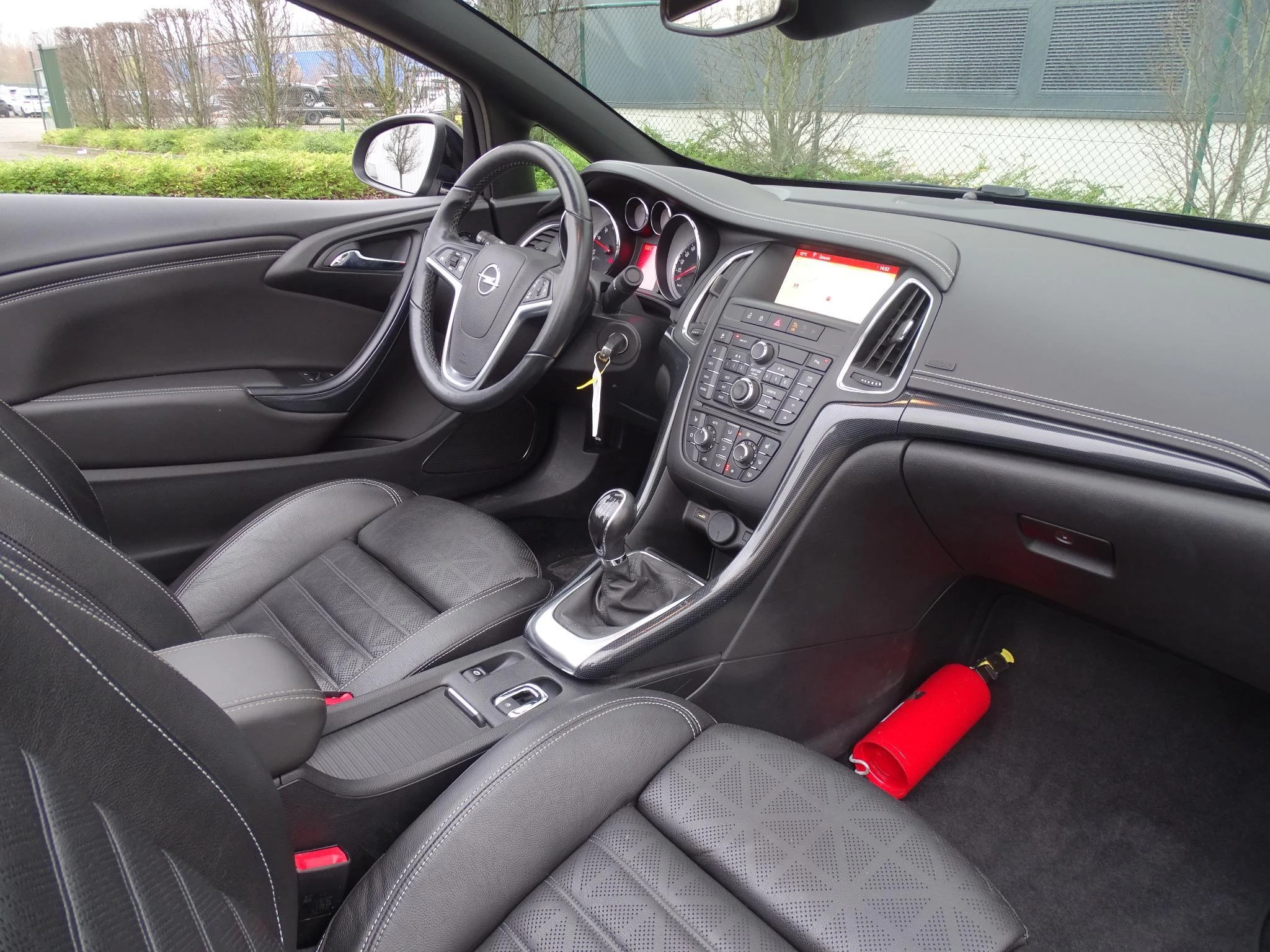 Opel-Cascada-image-15