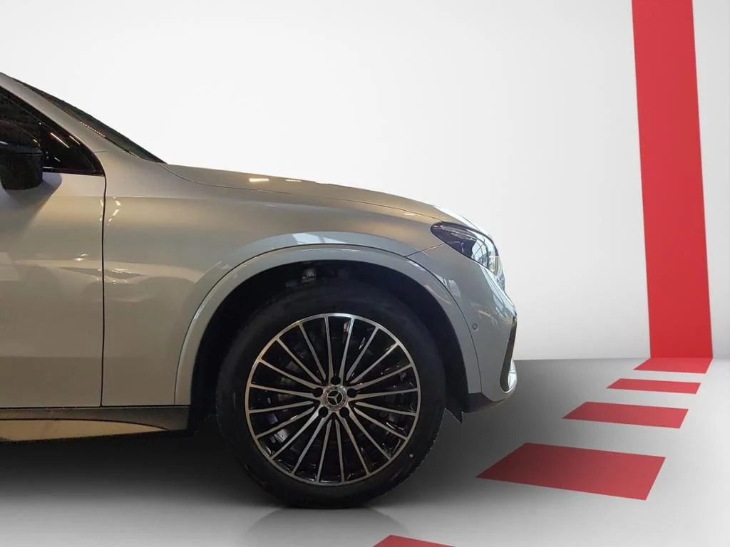 Mercedes-Benz-GLC 300 d-image-5