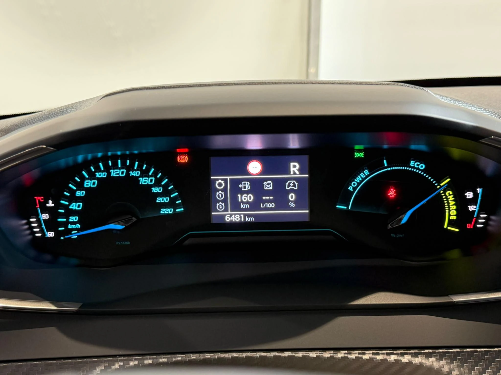 Peugeot-208-image-9