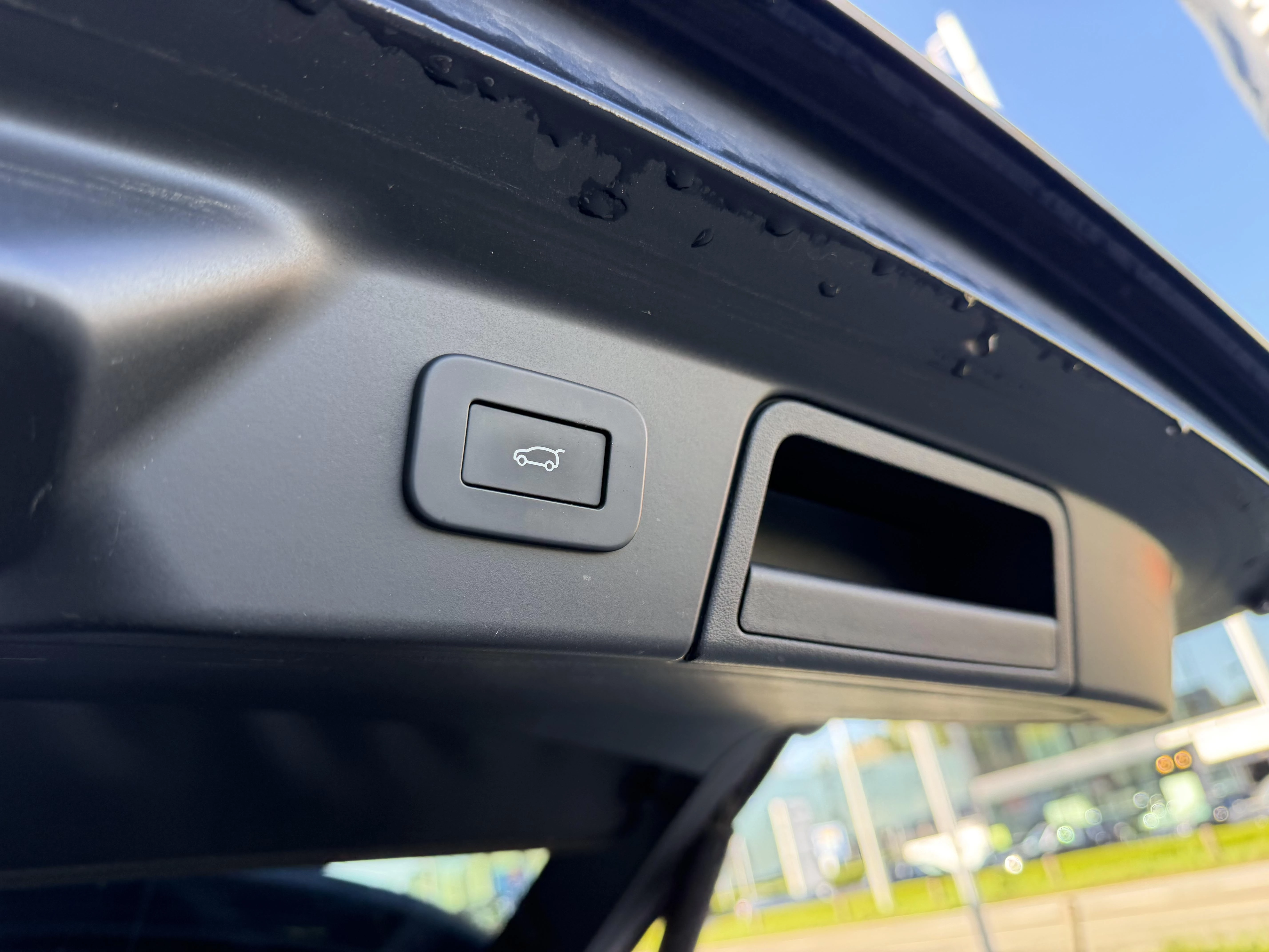Land Rover Range Rover Velar P400e R-Dynamic S