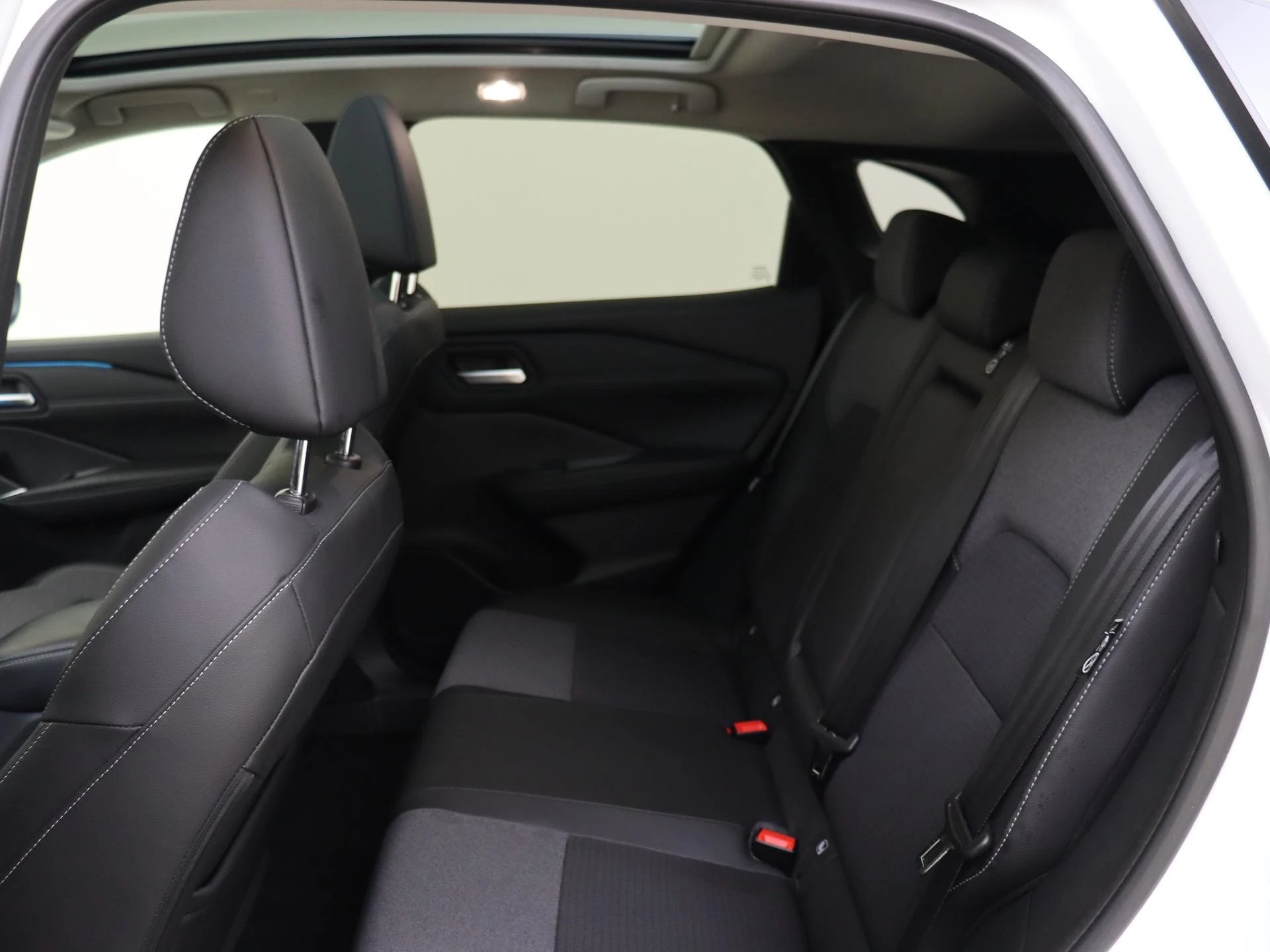 Nissan-QASHQAI-image-15