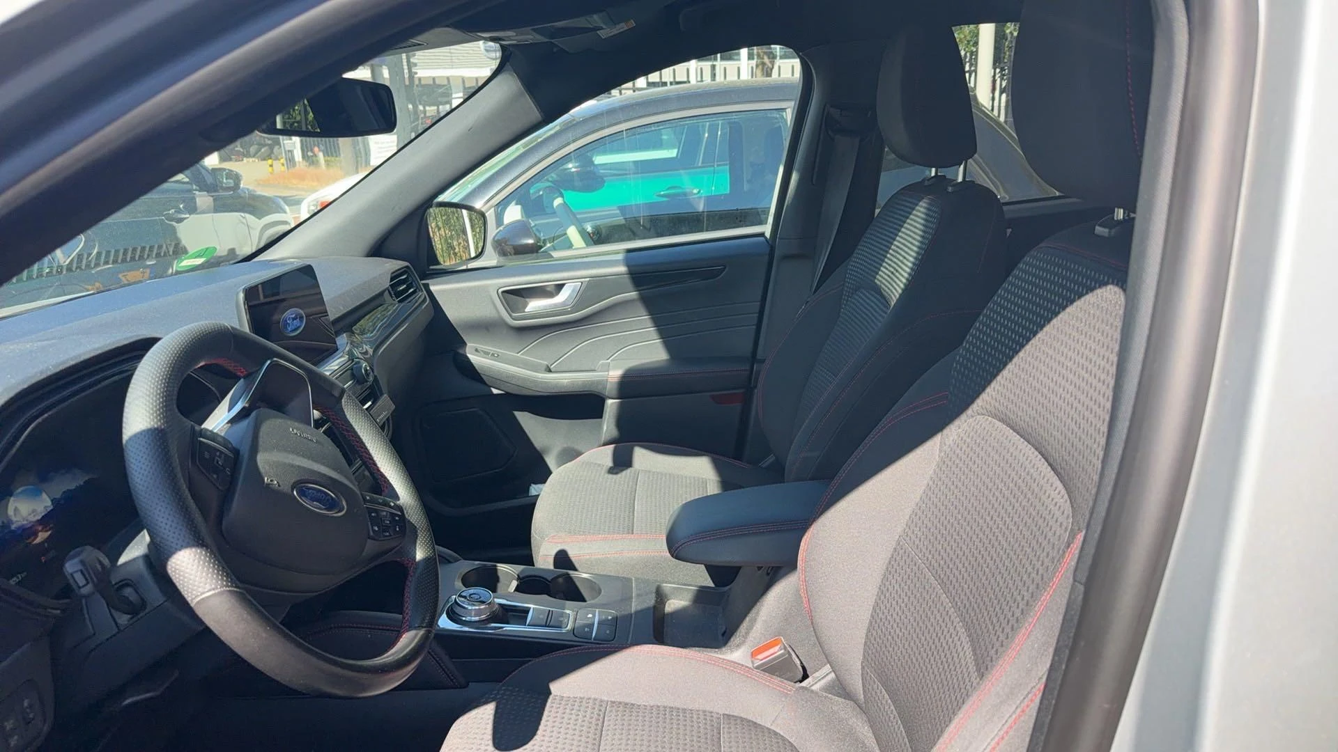 Ford-Kuga-image-7