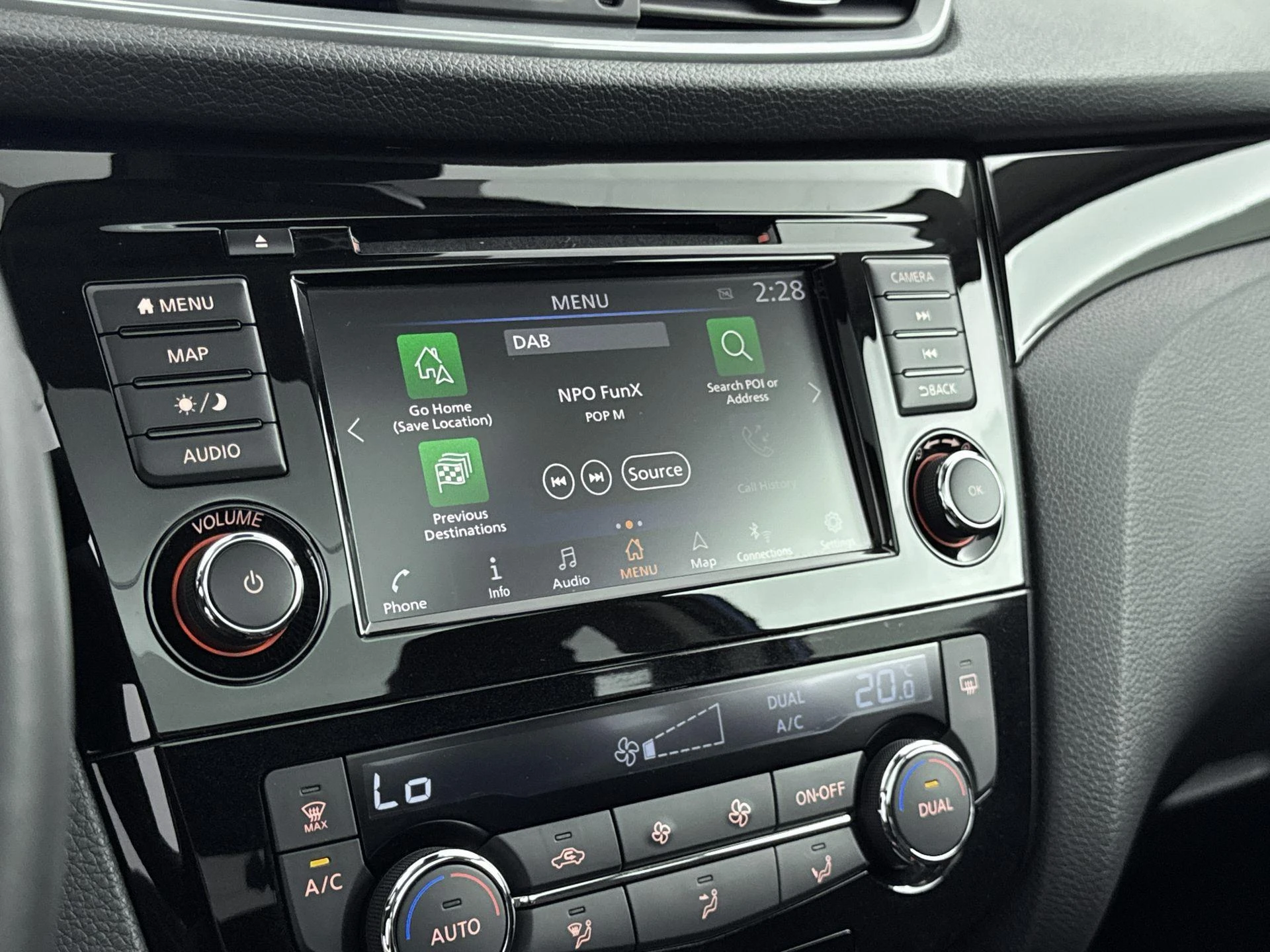 Nissan-QASHQAI-image-18