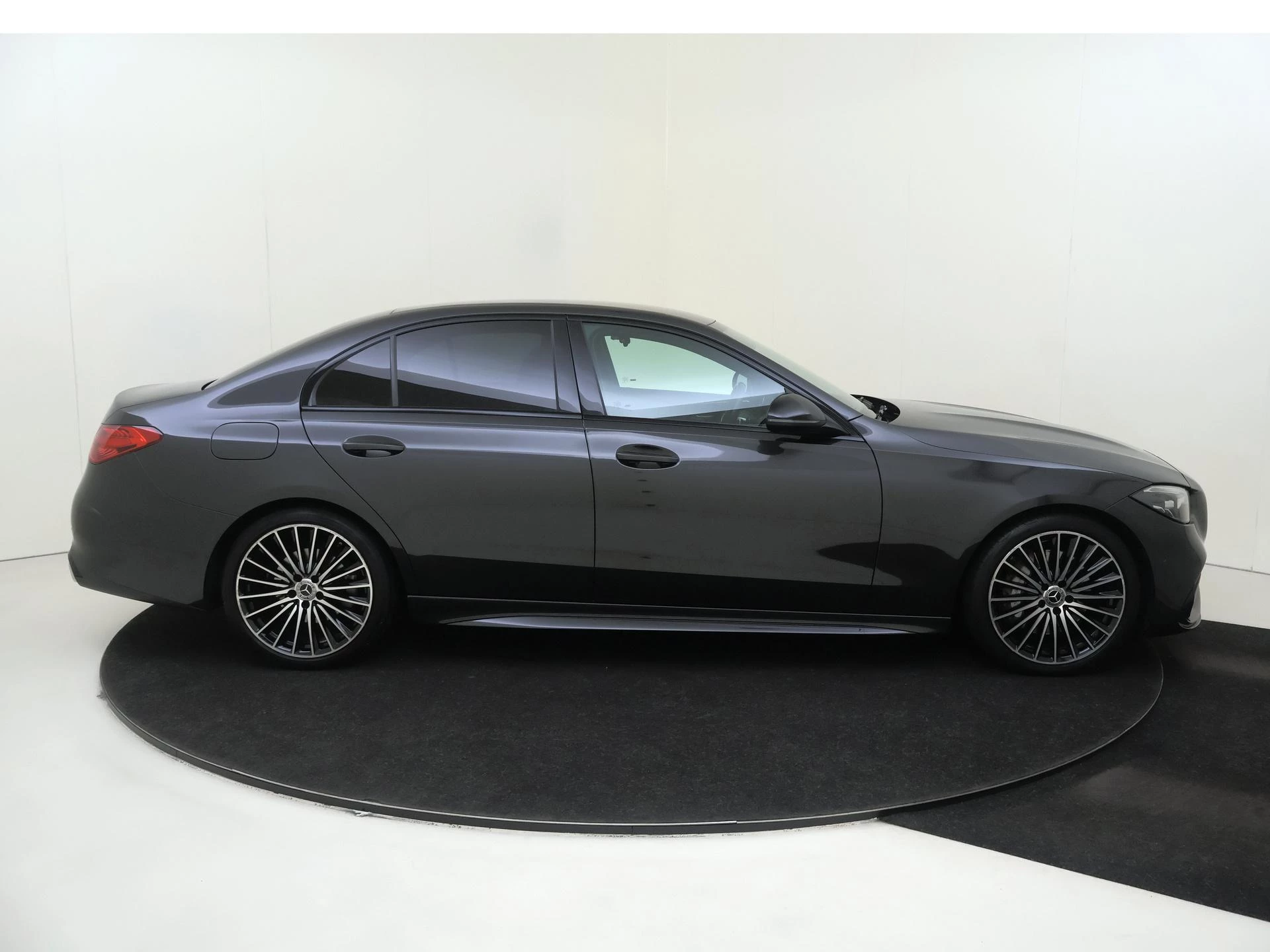 Mercedes-Benz C-Klasse 180 AMG Line