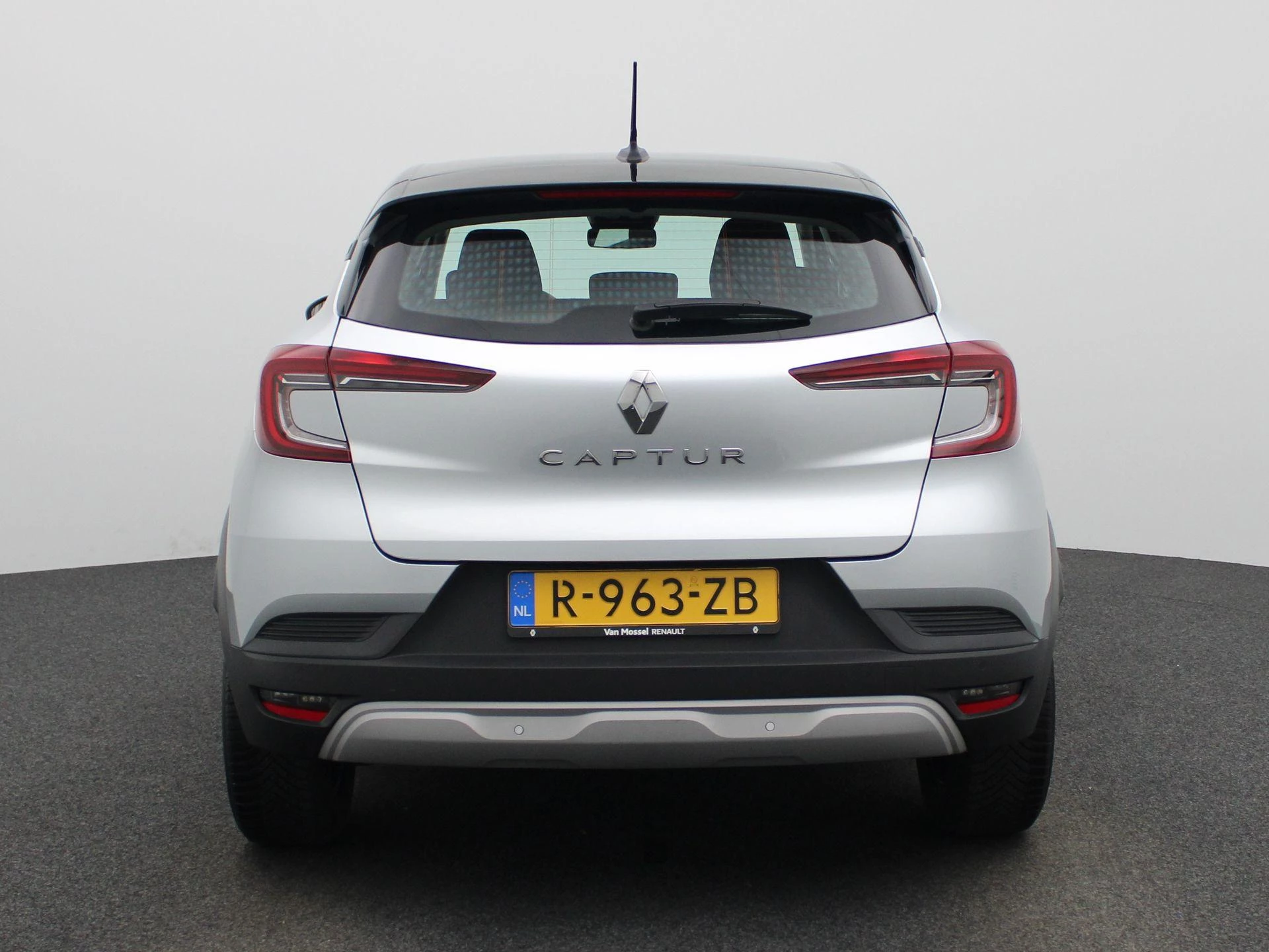 Renault-Captur-image-4