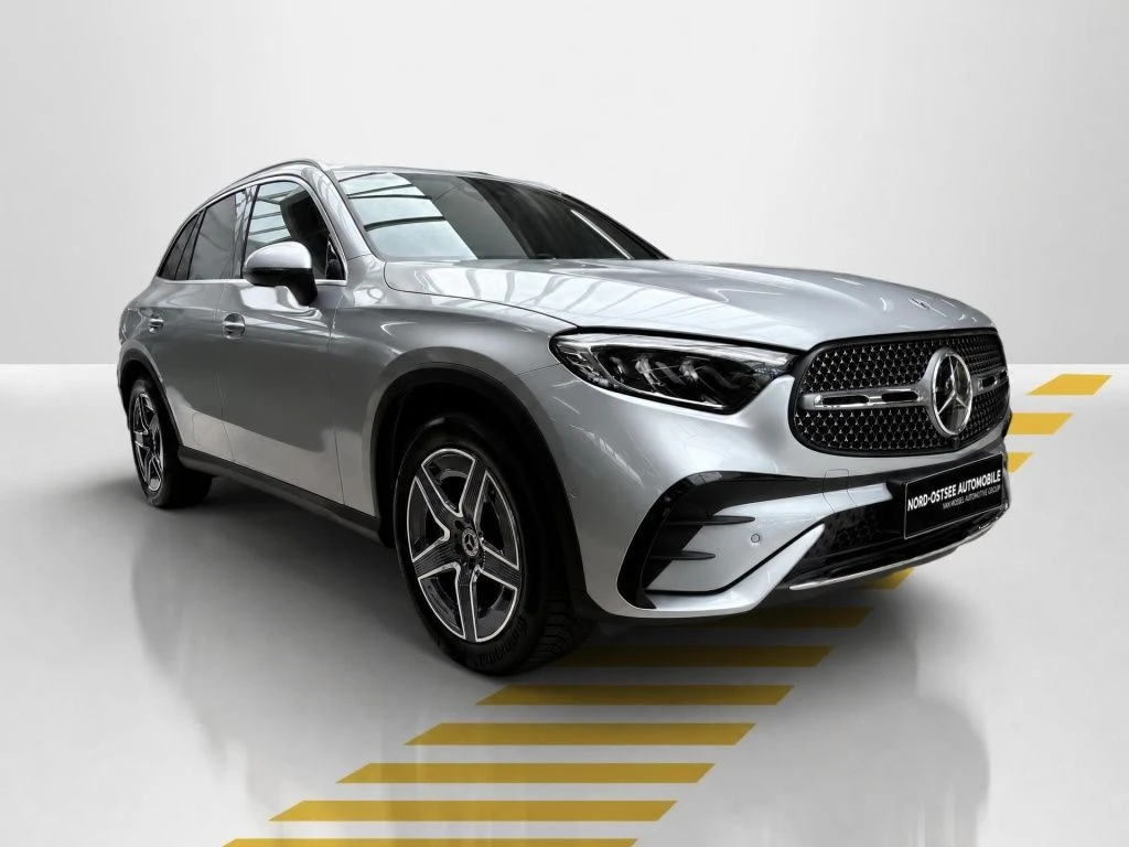 Mercedes-Benz-GLC 300 d-image-16