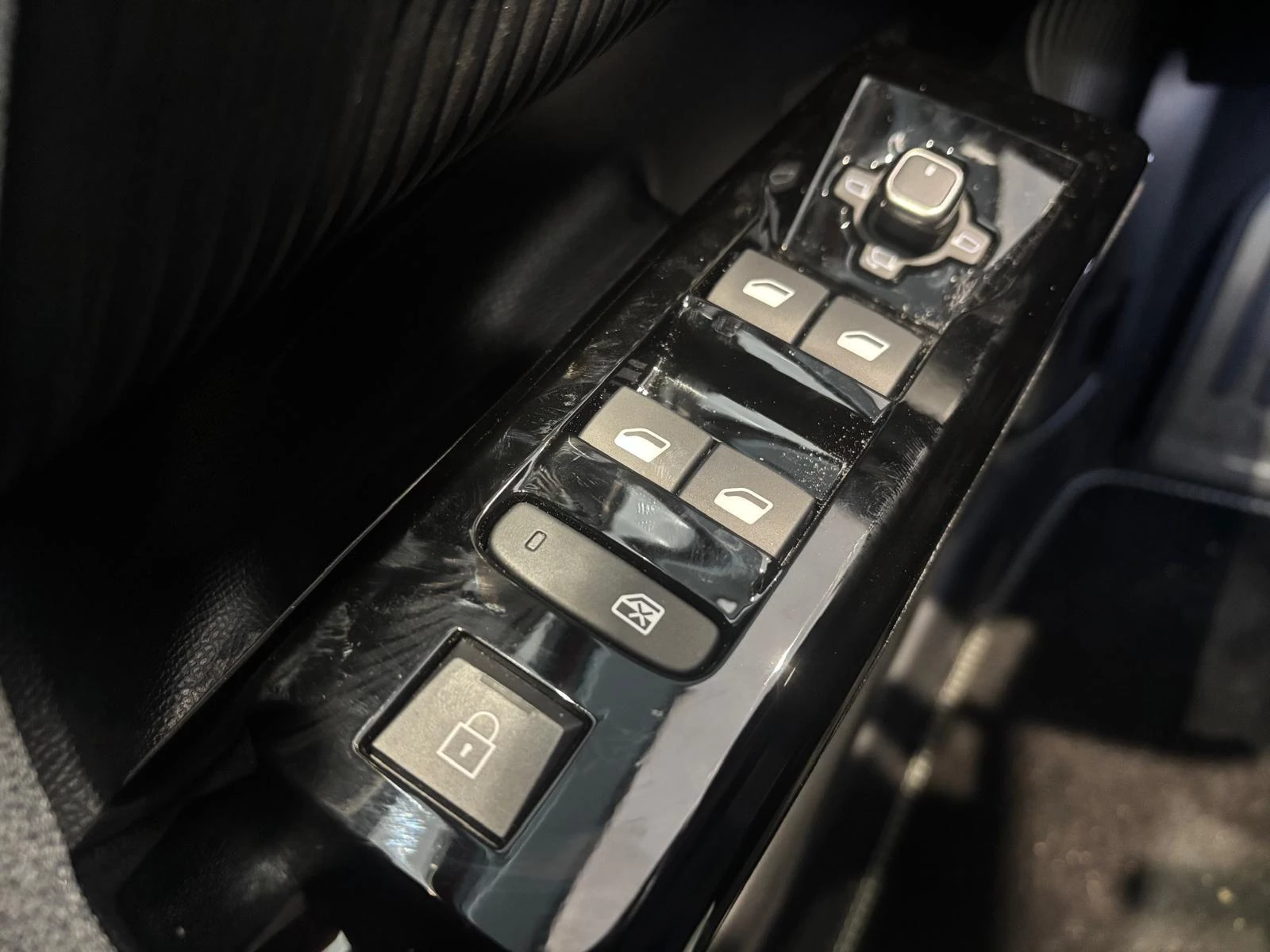 Citroën-C5 Aircross-image-11