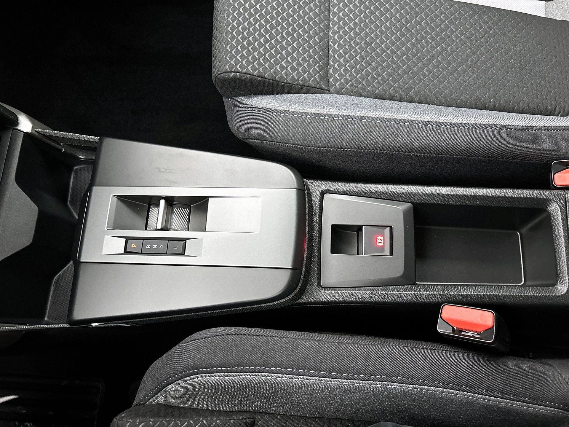 Opel-Frontera-image-29