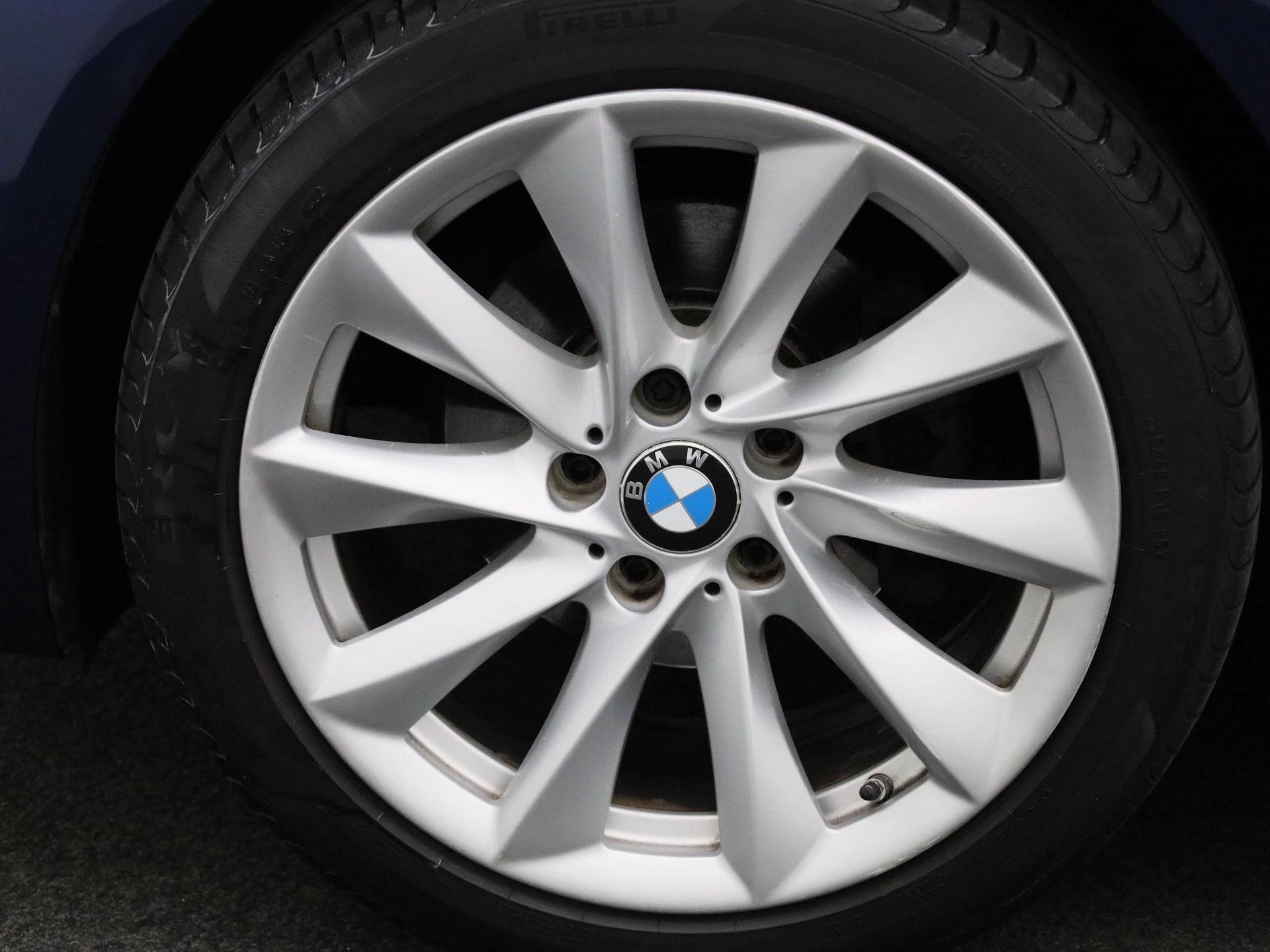 BMW-3 Serie-image-12