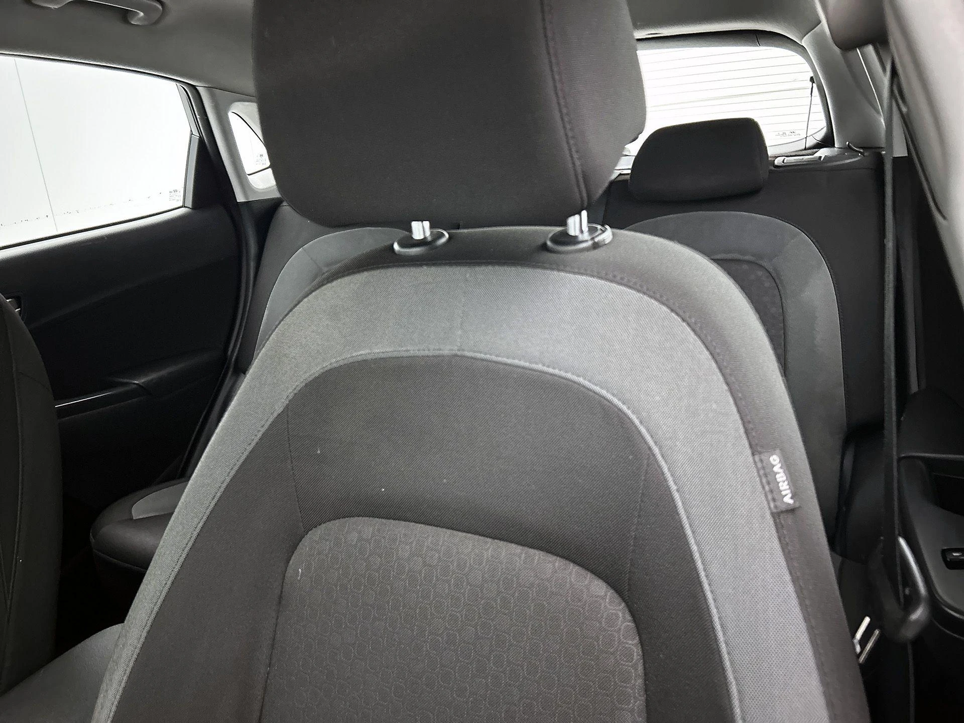 Hyundai-Kona-image-9