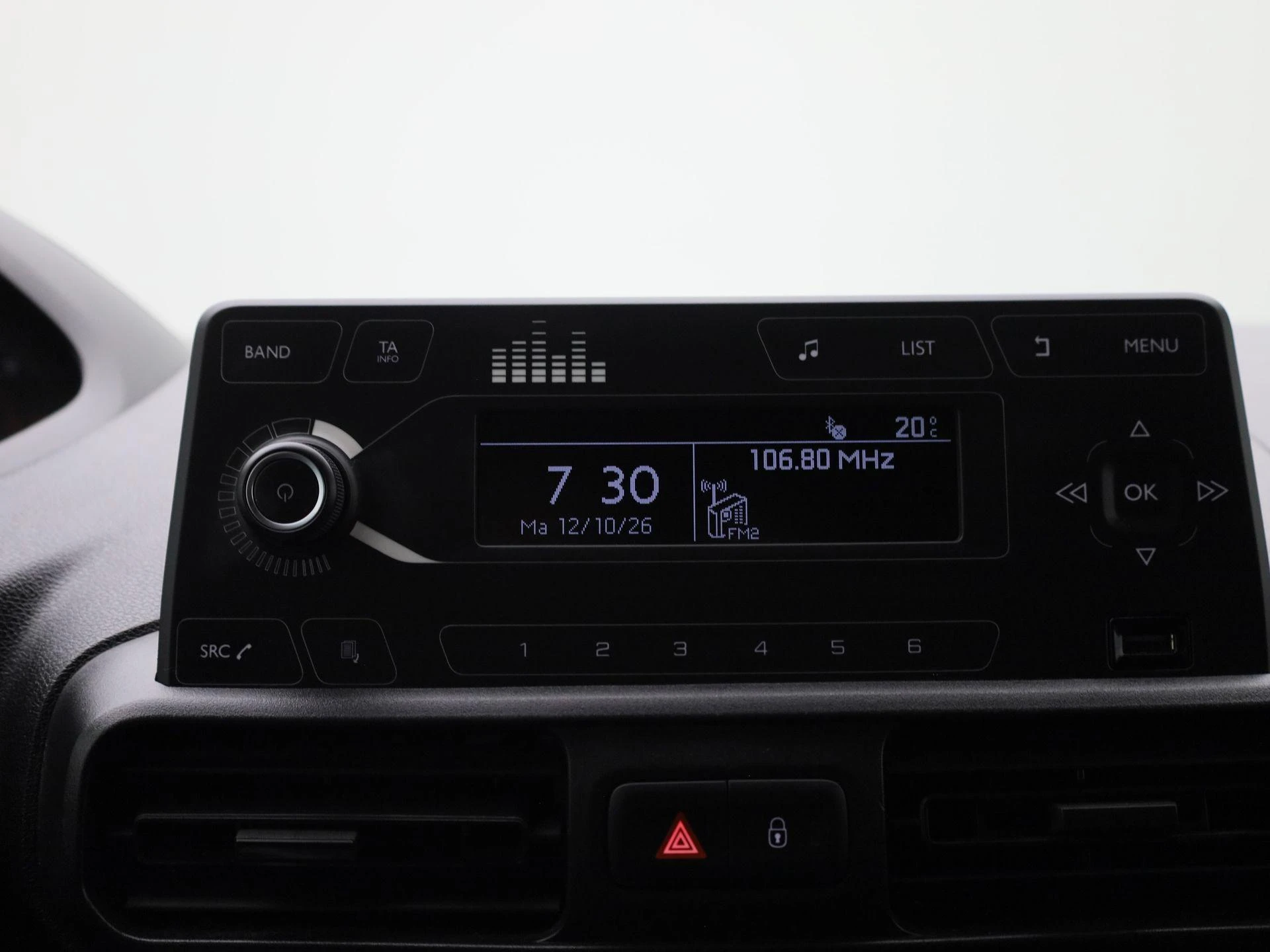 Peugeot-Partner-image-16