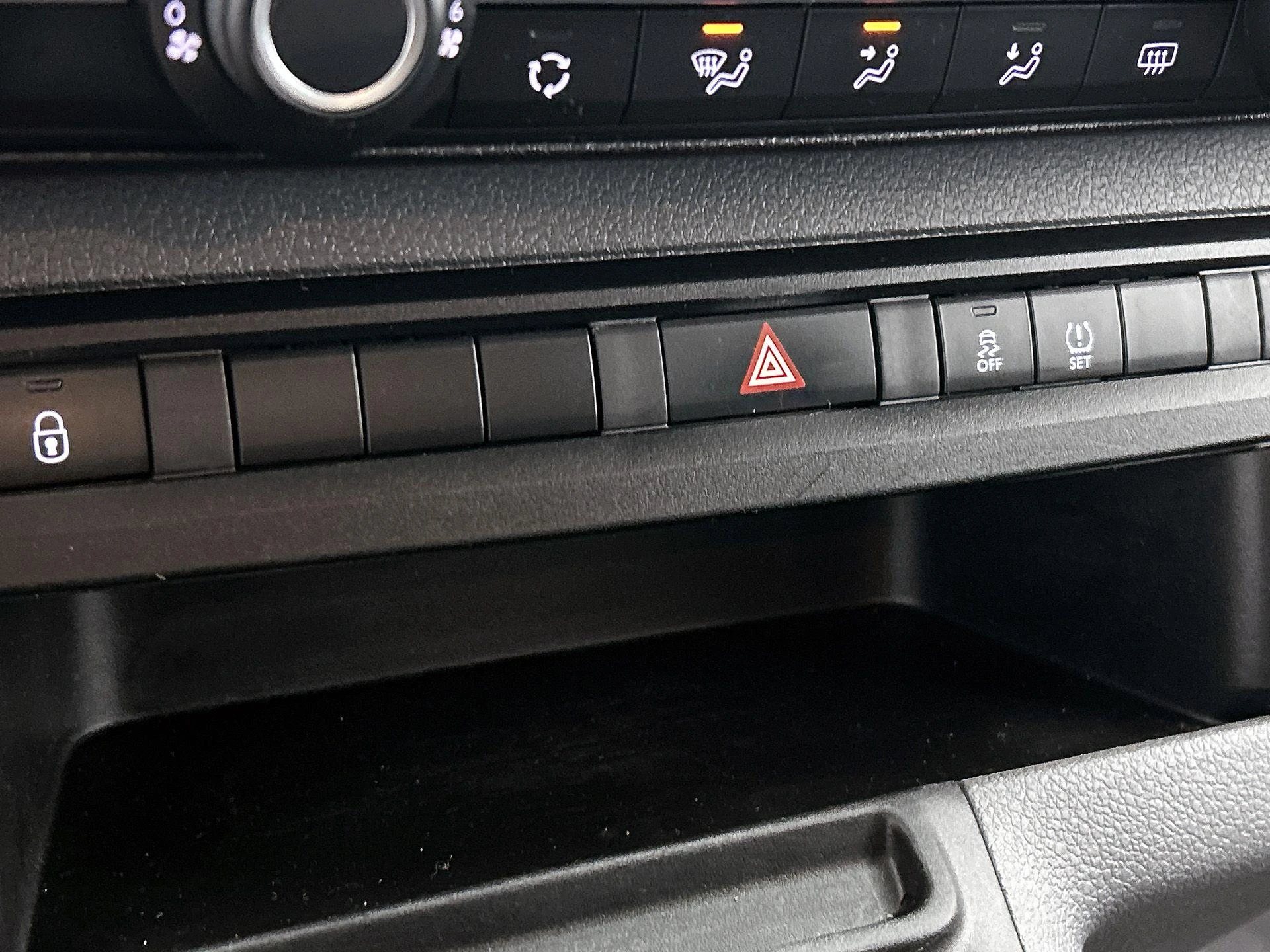 Opel-Vivaro-e-image-7