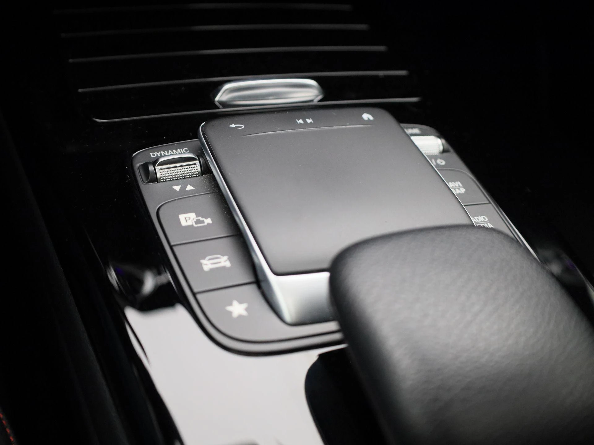 Mercedes-Benz-A-Klasse-image-18