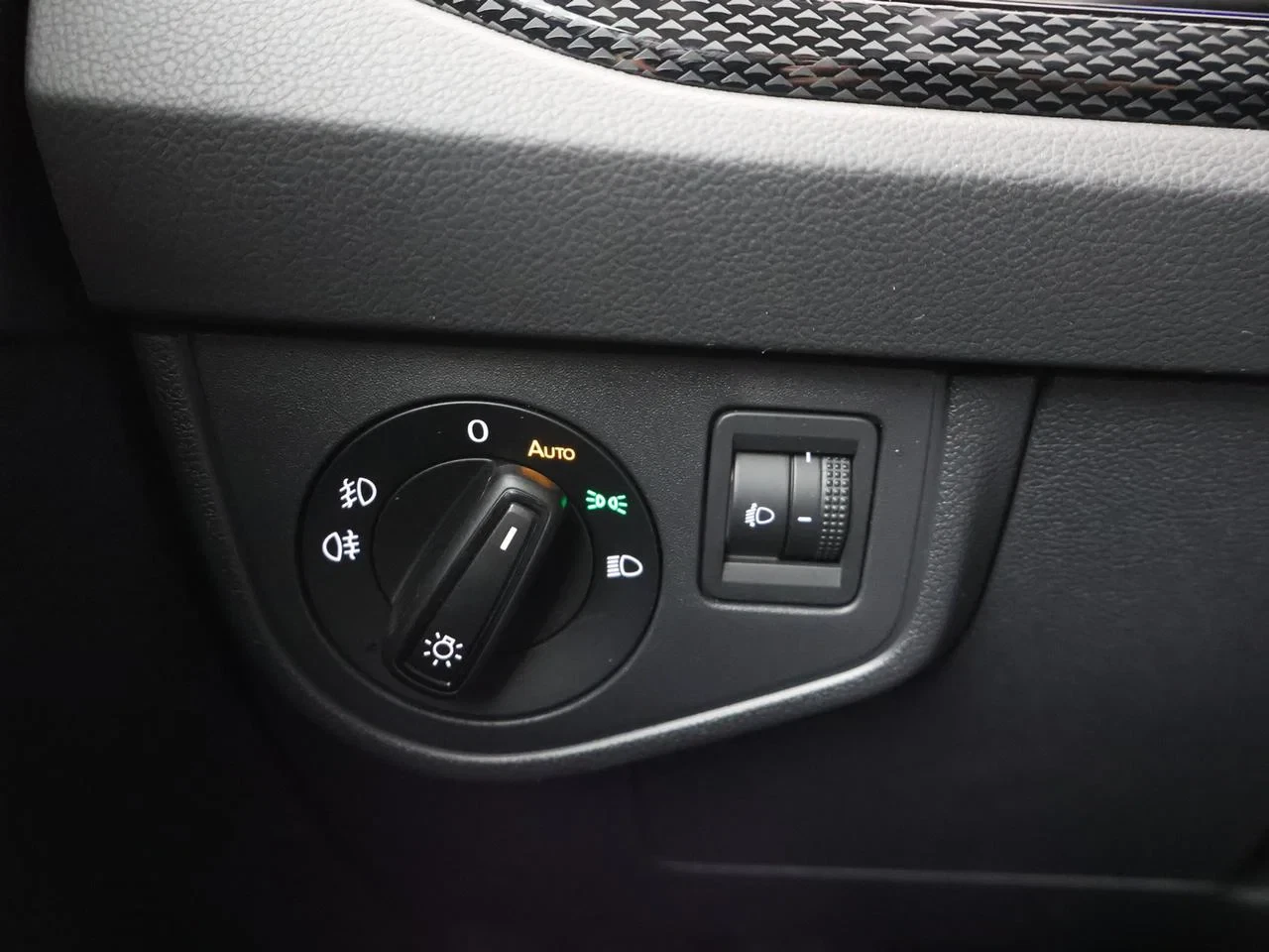 Volkswagen-Taigo-image-17