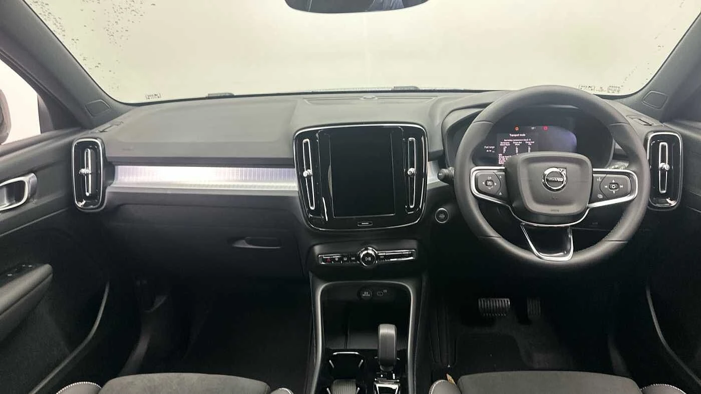 Volvo-XC40-image-6
