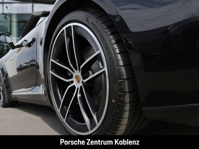 Porsche-911-image-7