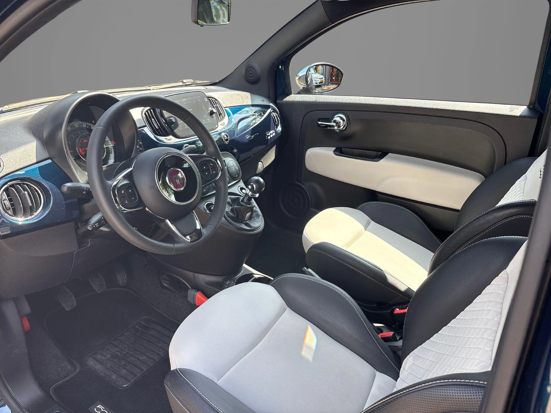 Fiat 500C 1.0 Hybrid Dolcevita