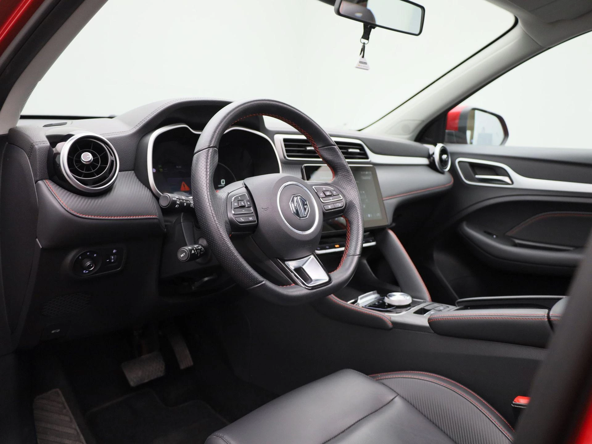 MG ZS EV Long Range Luxury 70 kWh