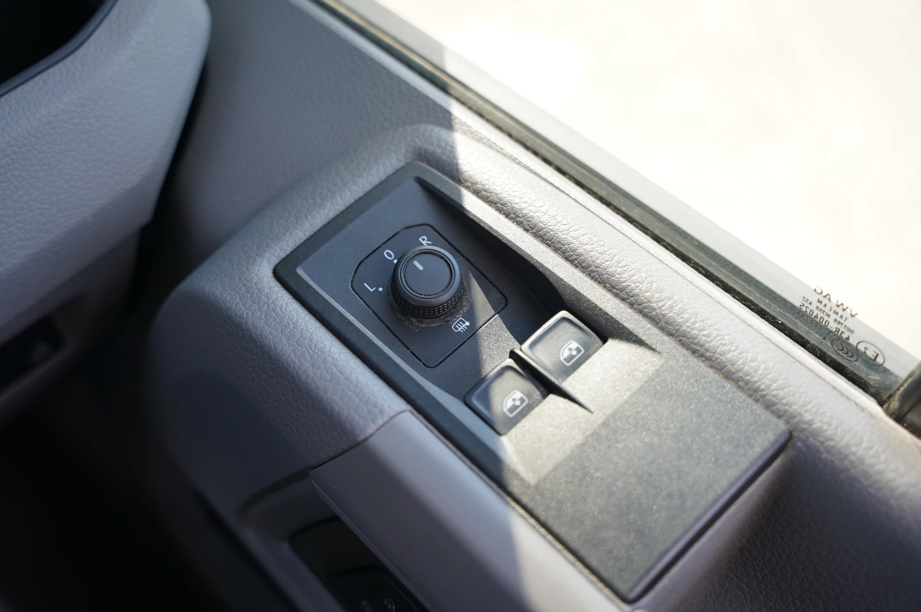 Volkswagen-Crafter-image-16