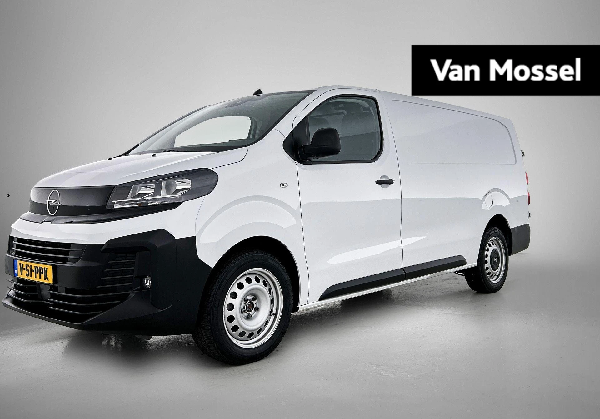 Opel-Vivaro-image-0