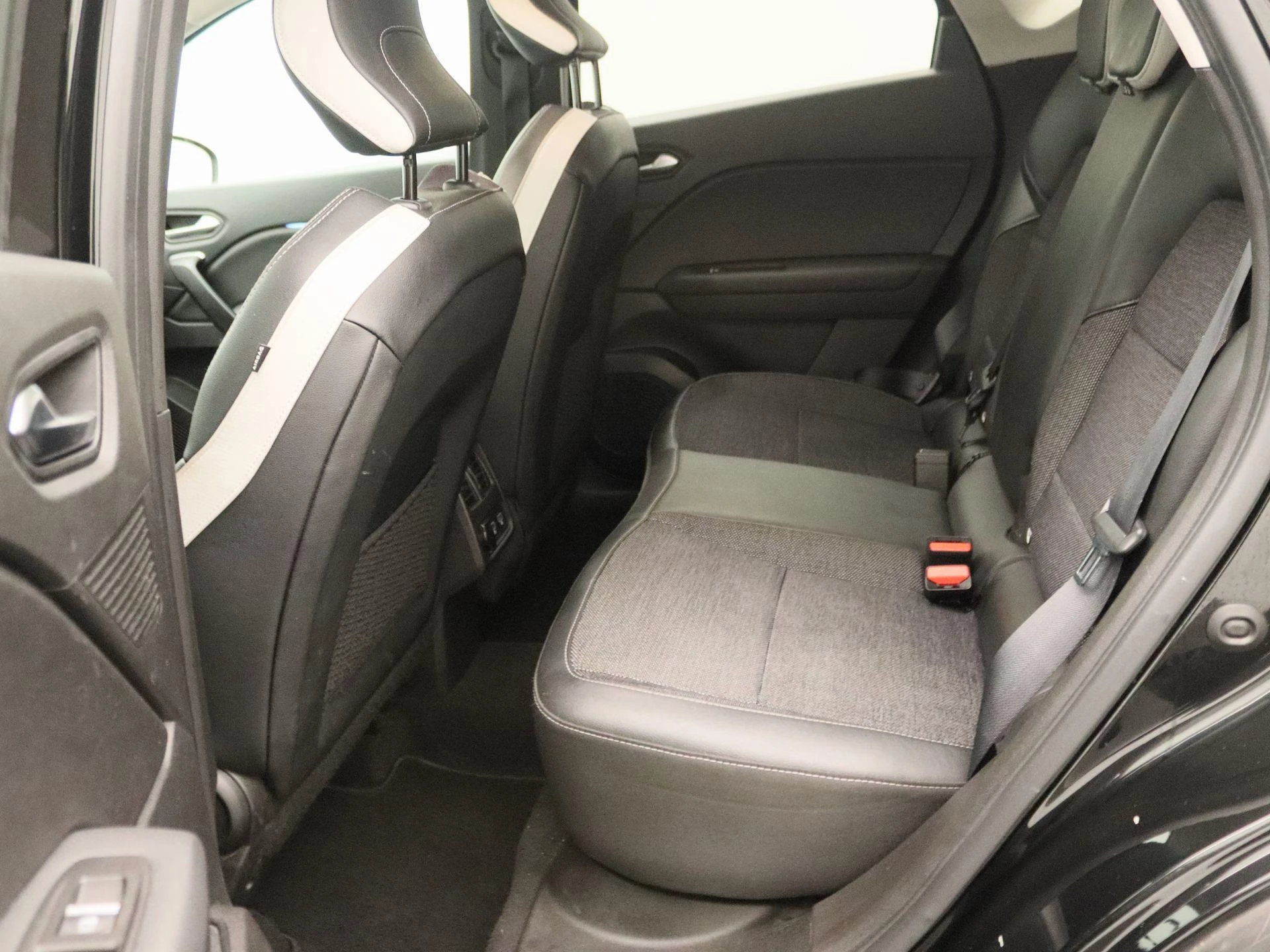 Renault-Captur-image-13
