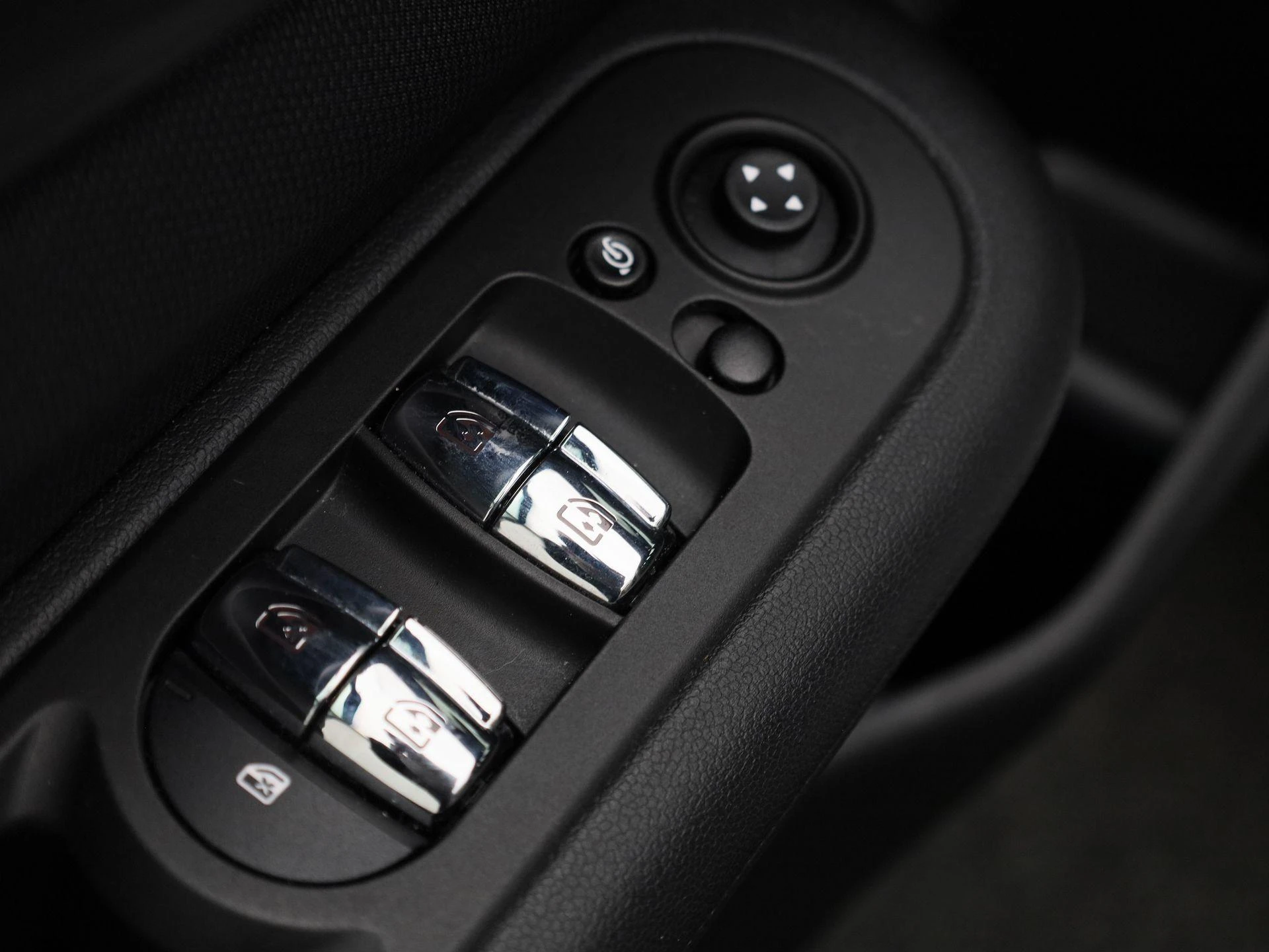 MINI-Clubman-image-30