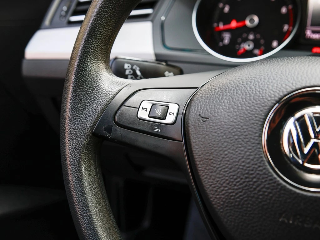 Volkswagen Passat 1.4 TSI Trendline Klima., PDC, 16"Alu., Composition Color,