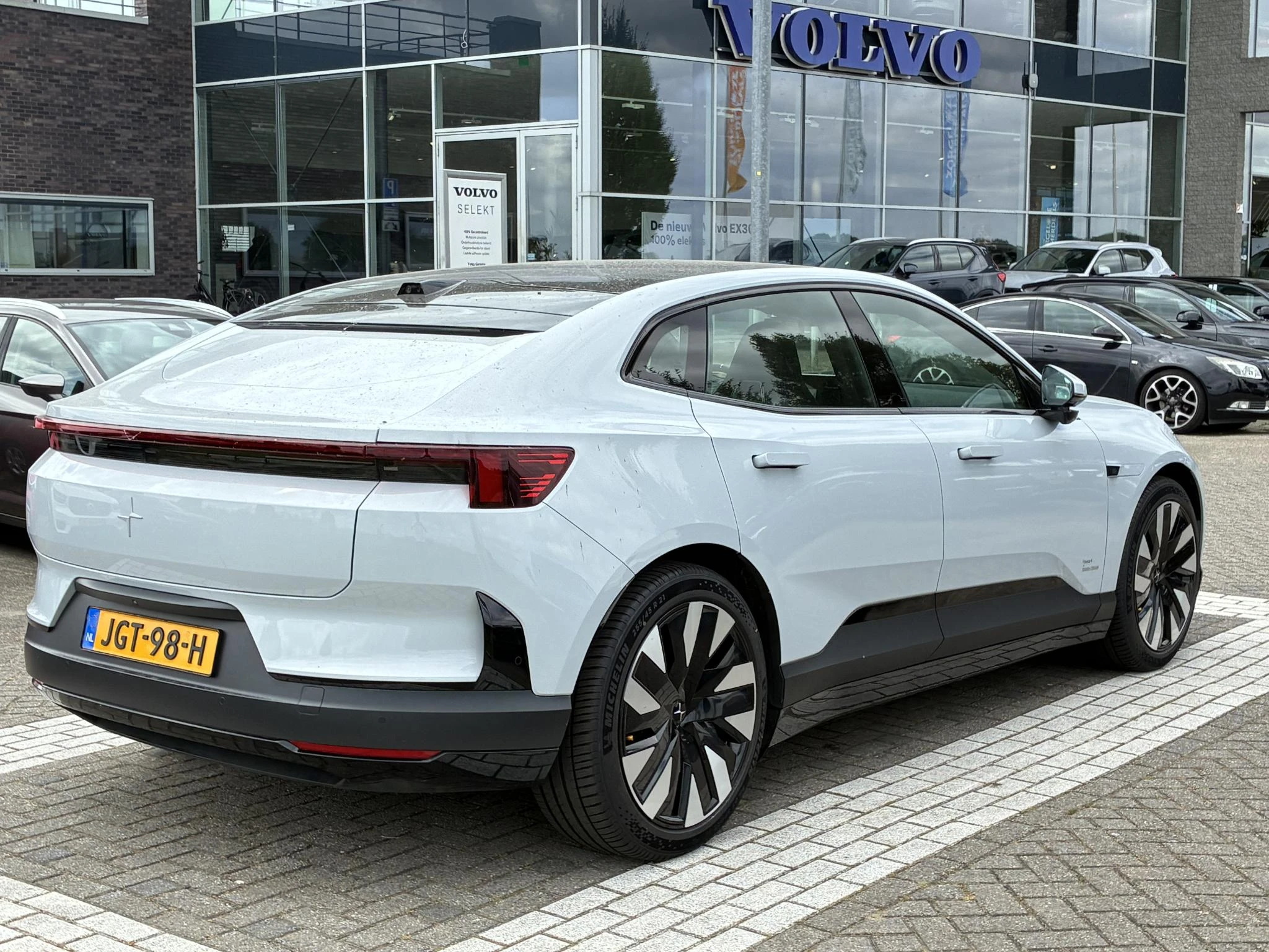 Polestar 4 Long Range Single motor 100 kWh