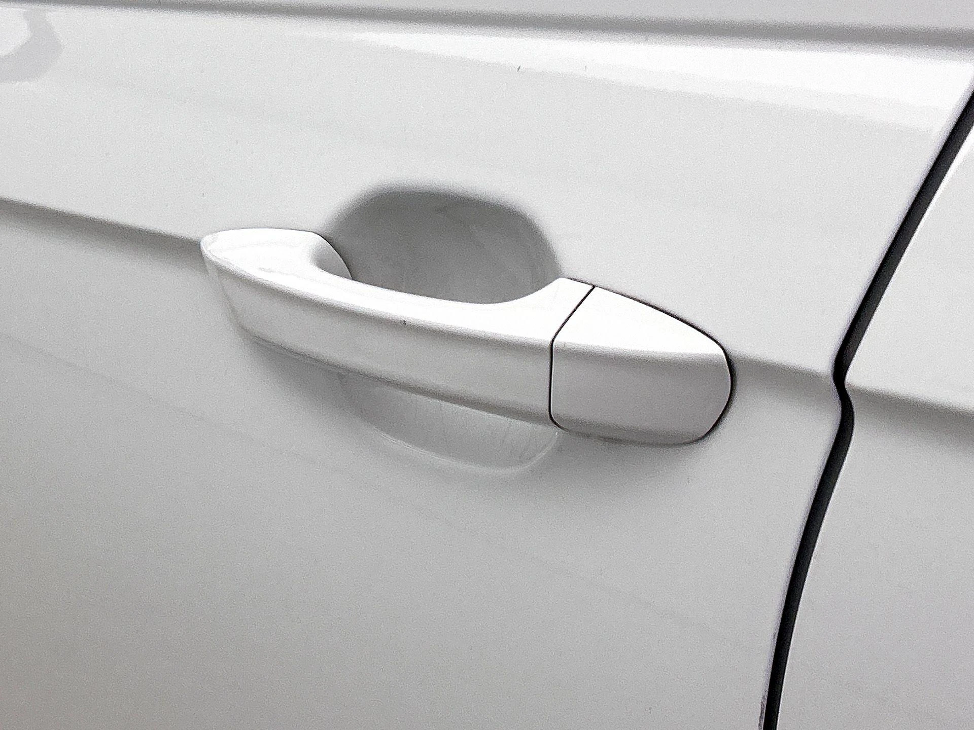 Volkswagen-Polo-image-30