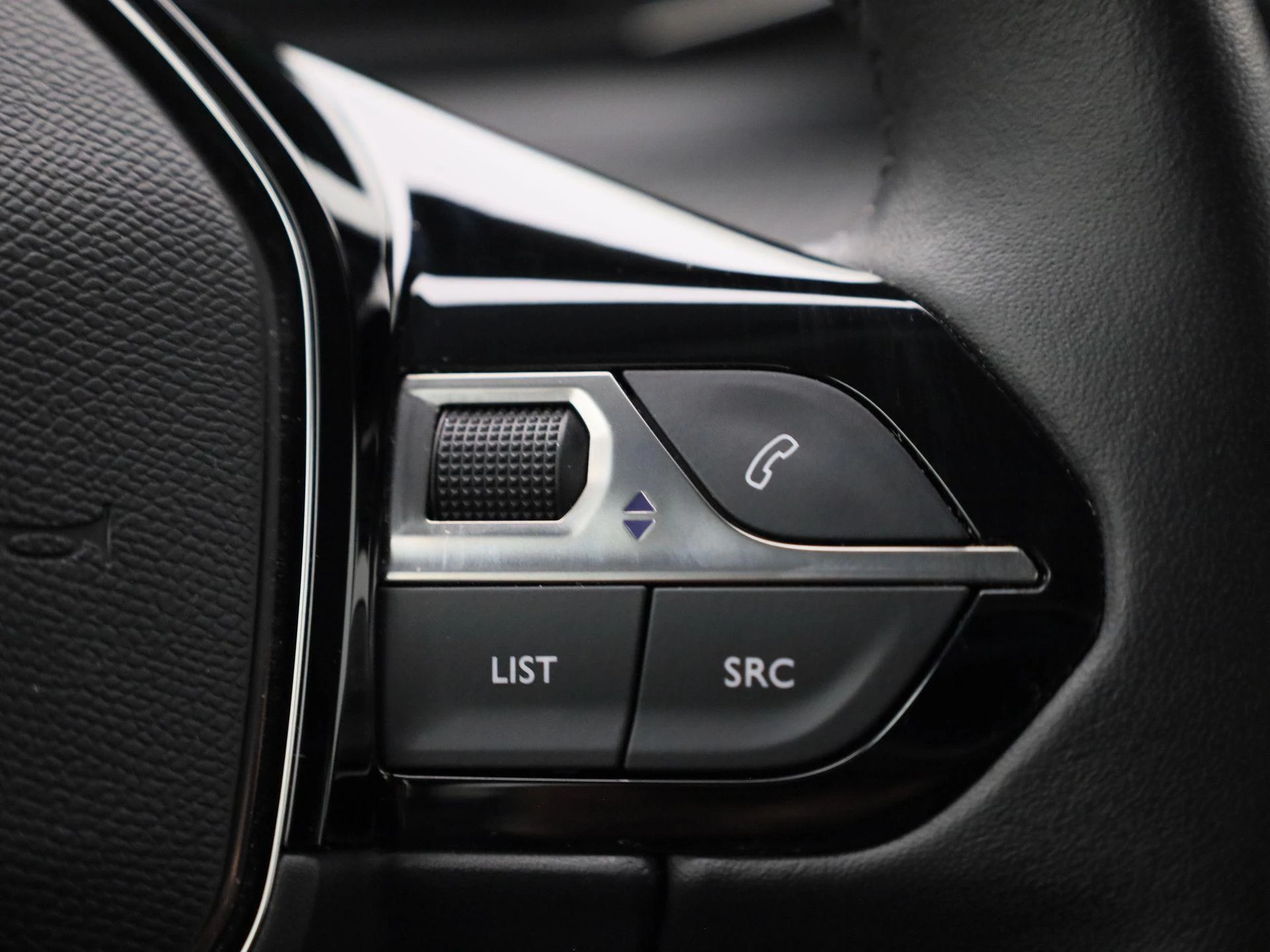 Peugeot e-208 EV Active Pack 50 kWh