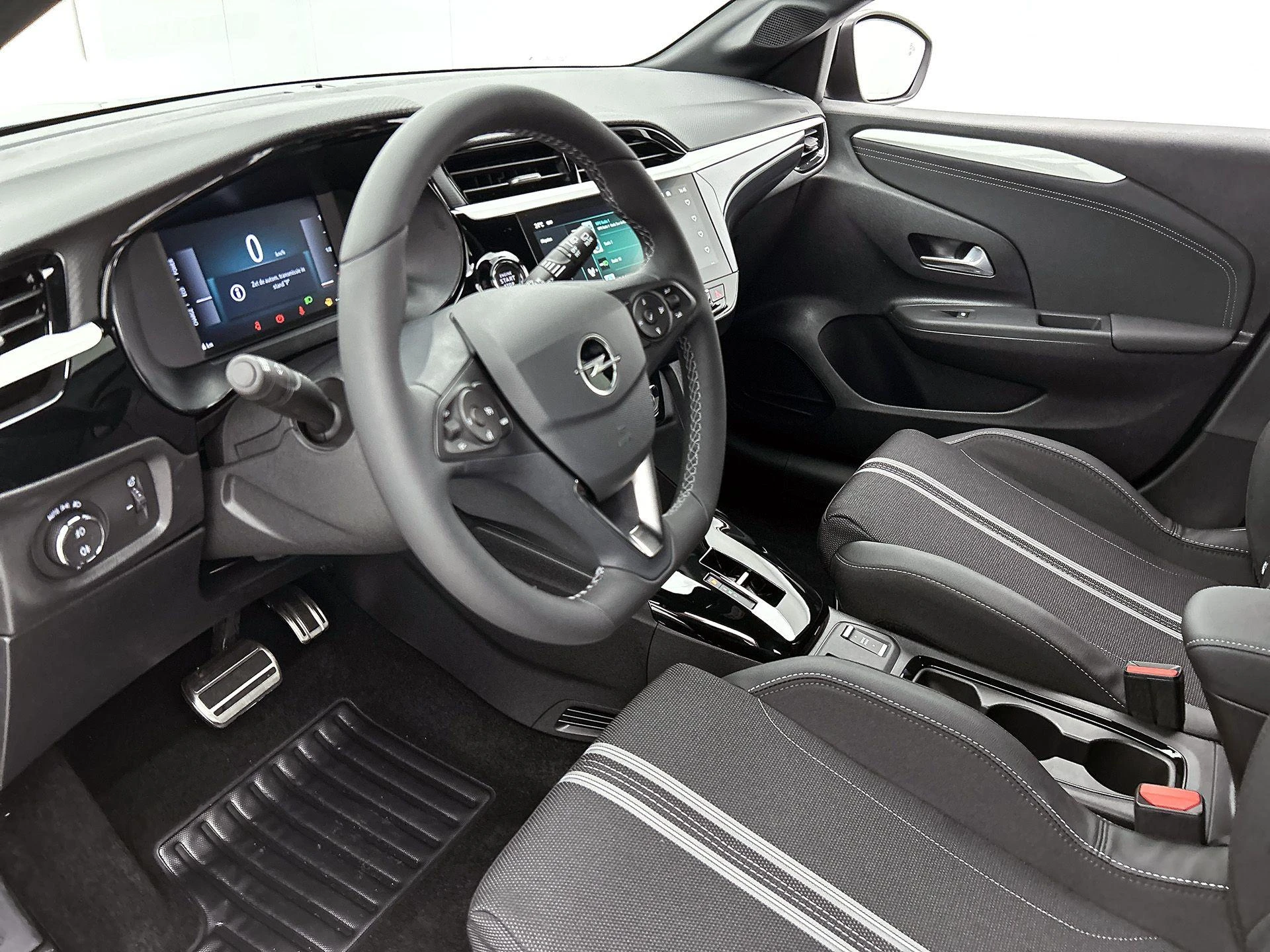 Opel-Corsa-image-20