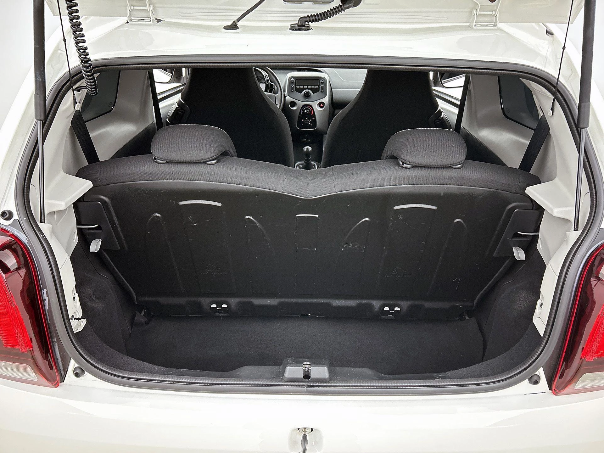 Peugeot-108-image-22