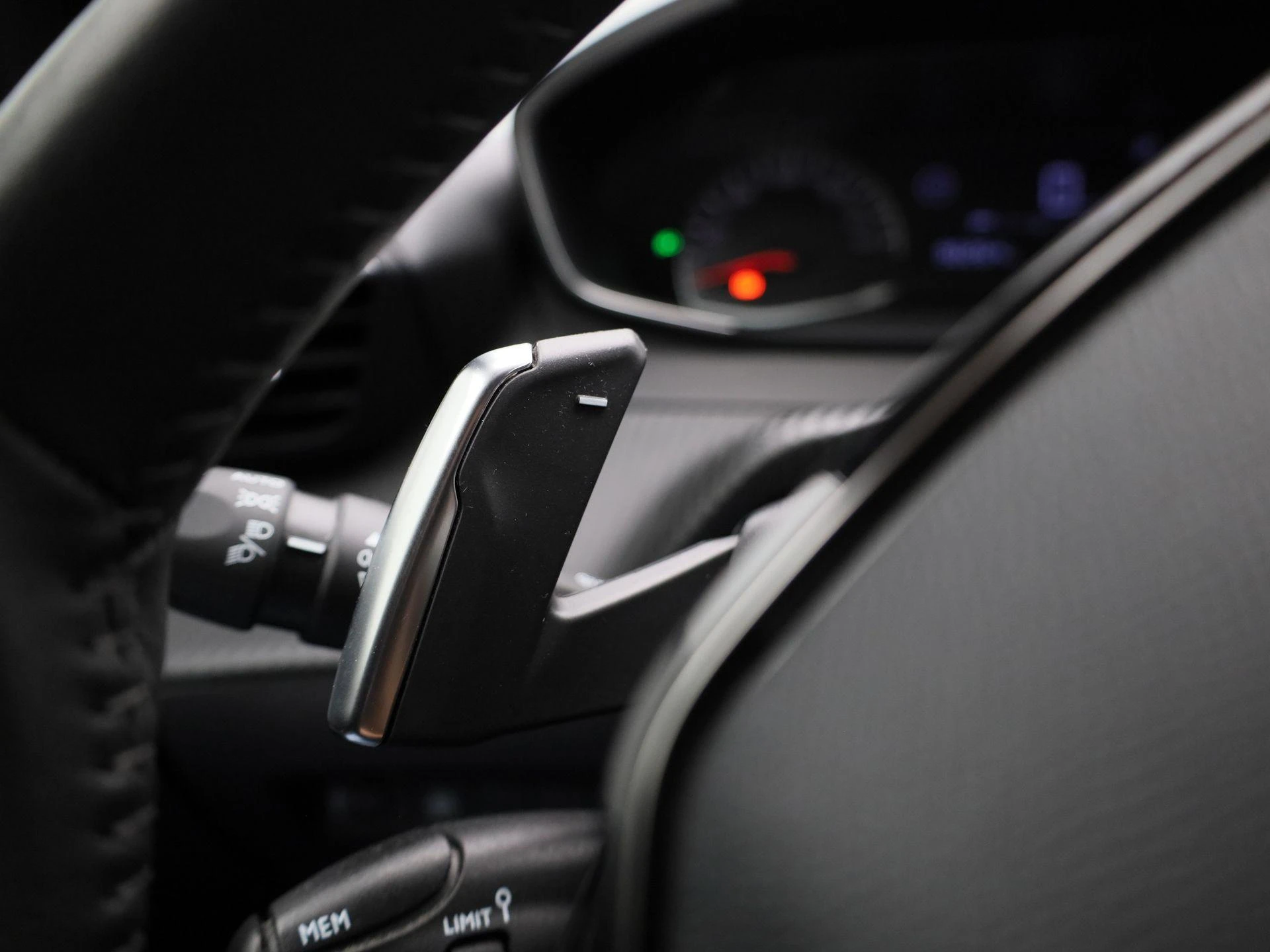 Peugeot-2008-image-18
