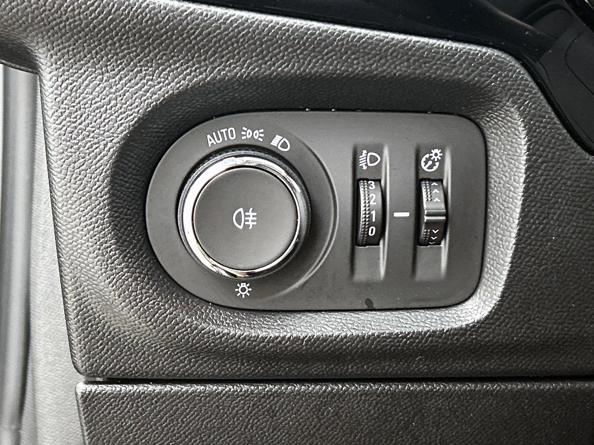 Opel-Corsa-image-19