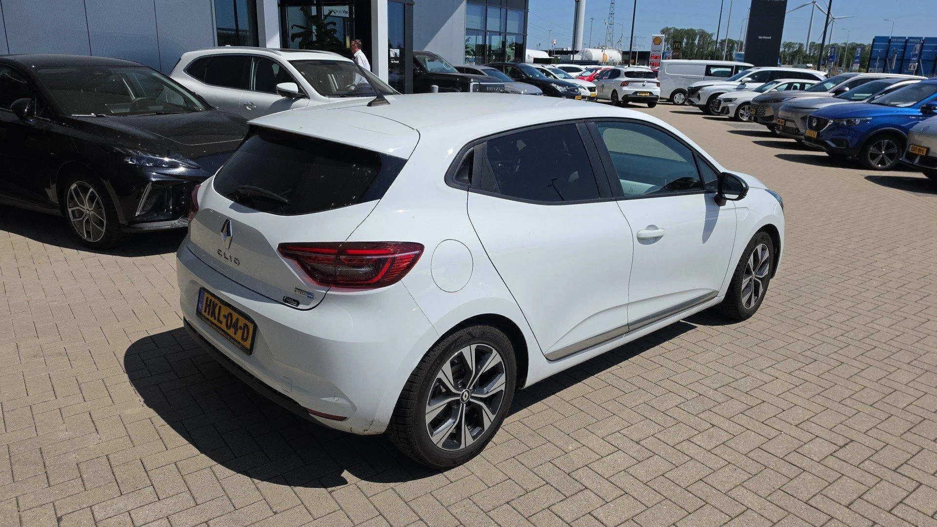 Renault-Clio-image-4