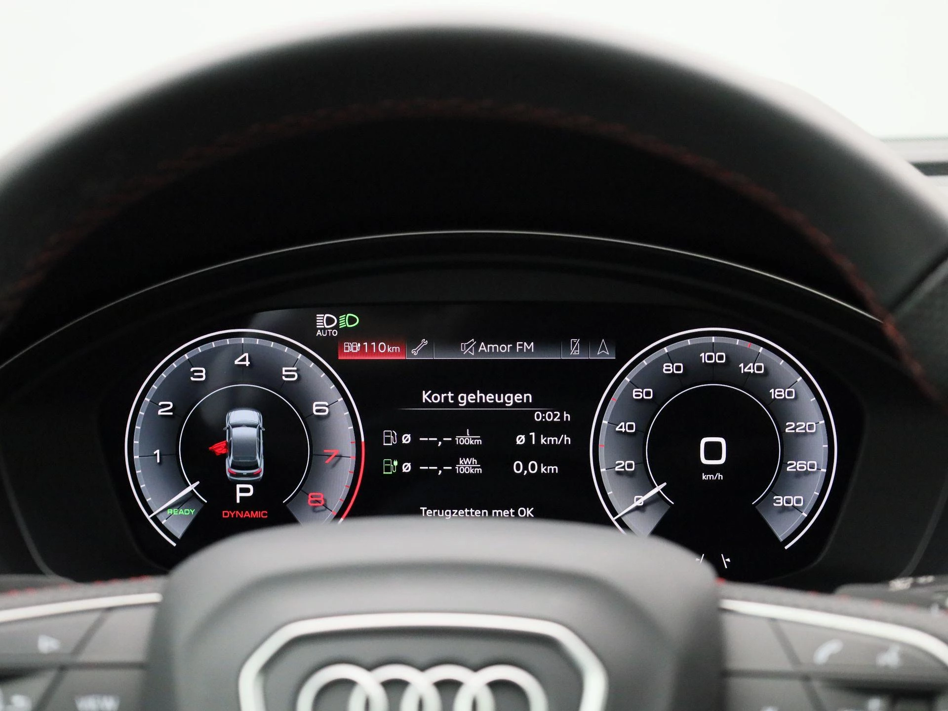 Audi Q5 50 TFSI e S edition Competition 299 PK