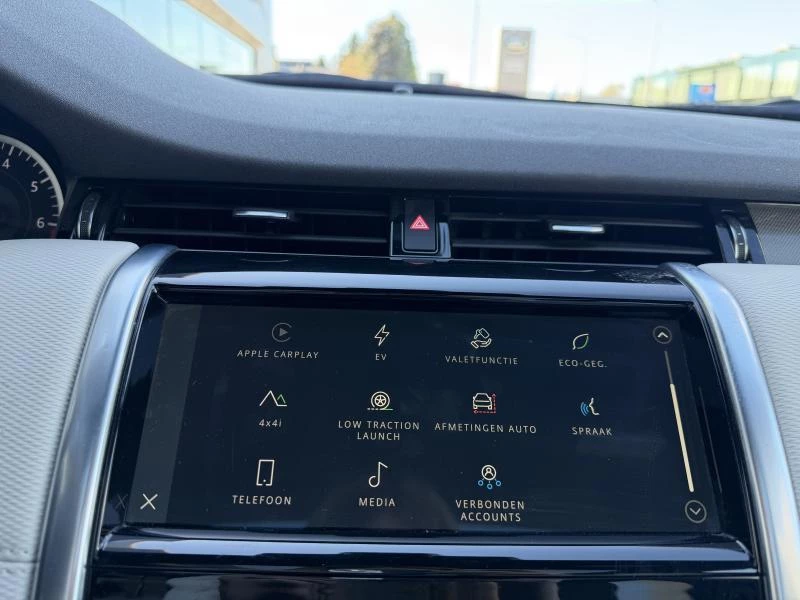 Land Rover-Discovery Sport-image-20