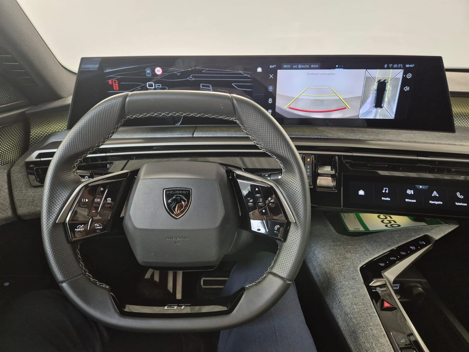 Peugeot 5008 1.2 HYBRID 145 e-DSC6 GT 7 seats + pano dak